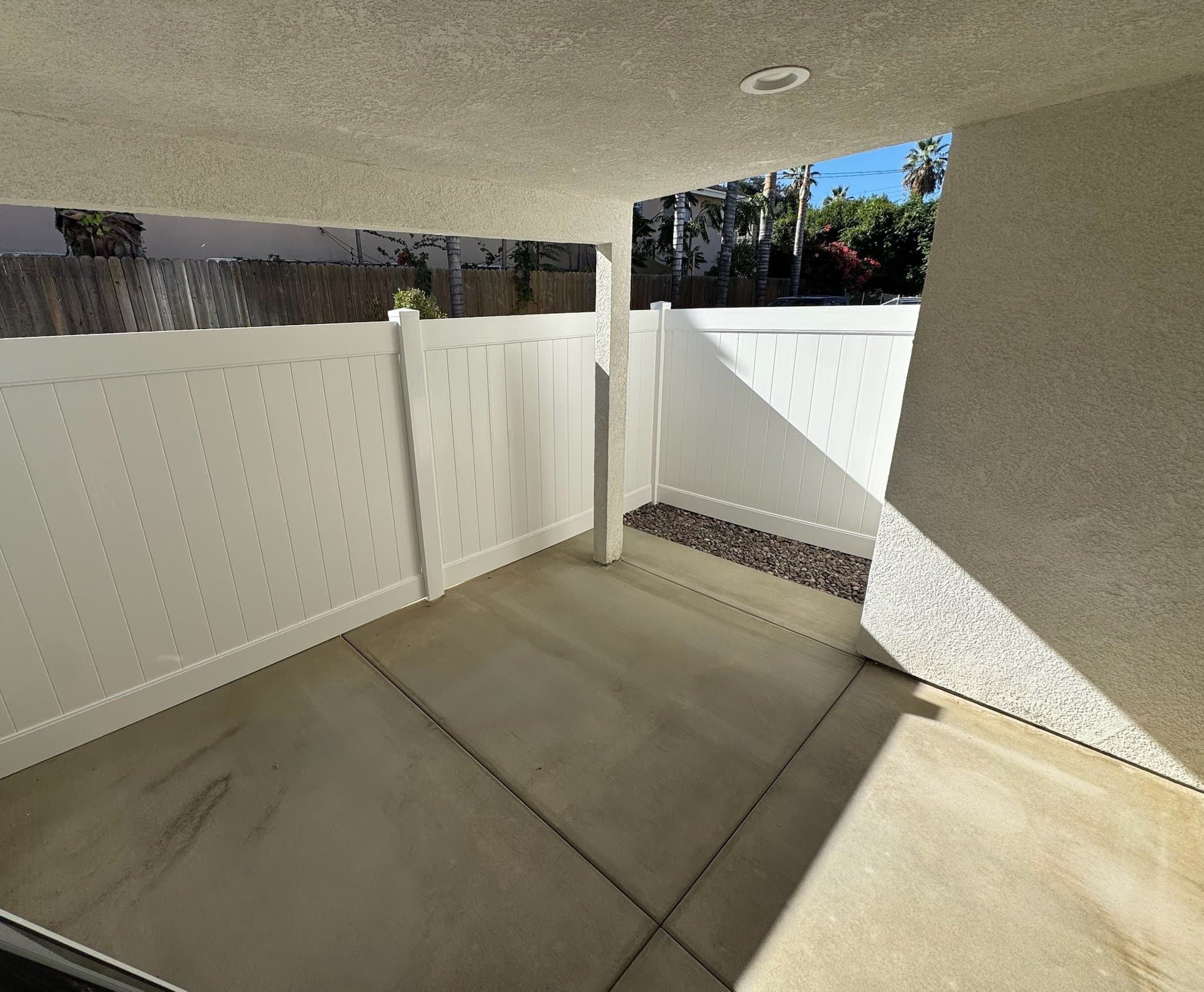Redlands Apartment: 500 La Verne St