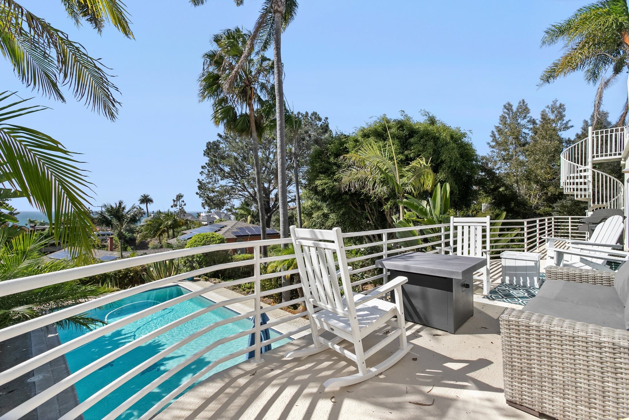 Cardiff by the Sea House: 1804 Oxford Ave
