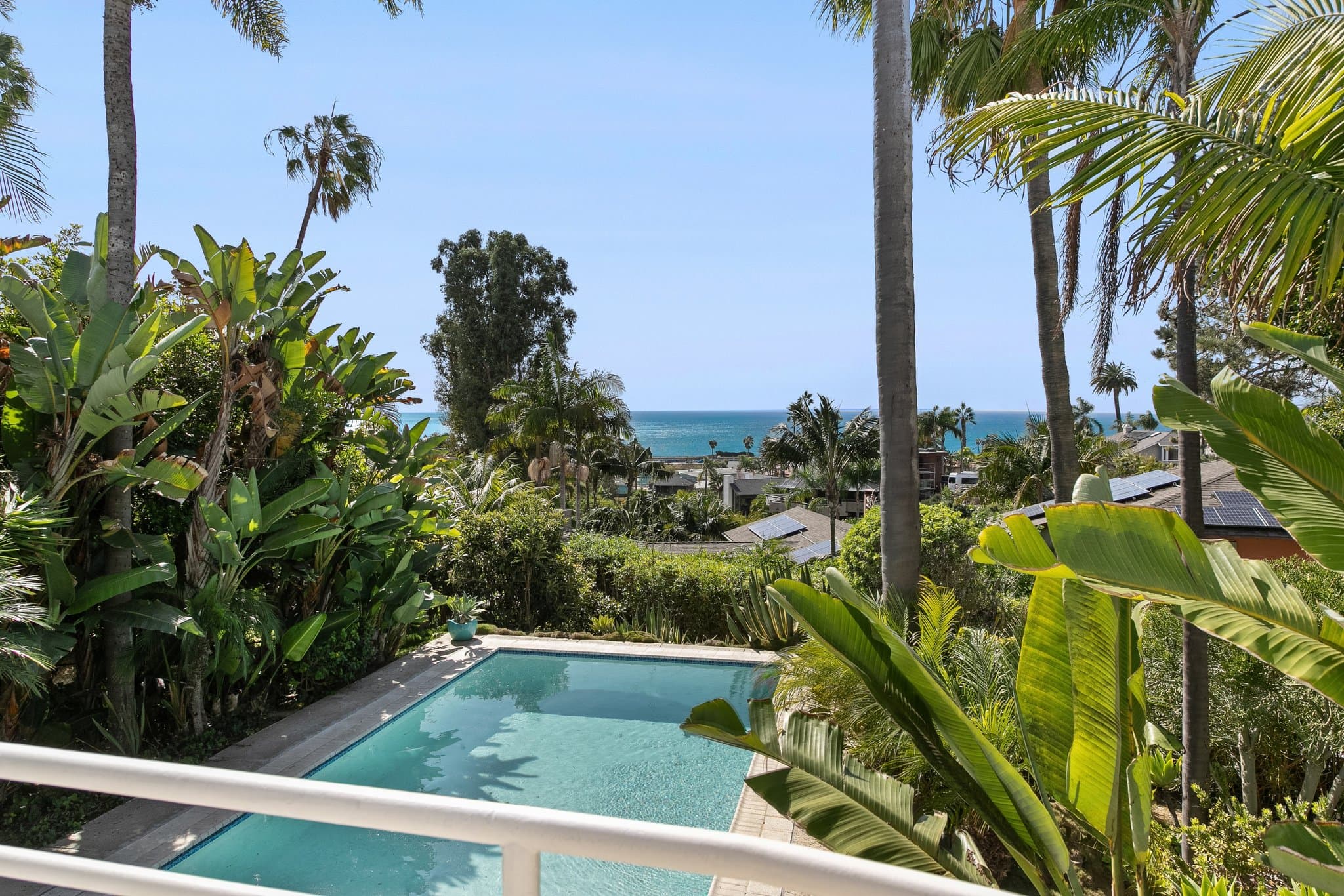 Cardiff by the Sea House: 1804 Oxford Ave