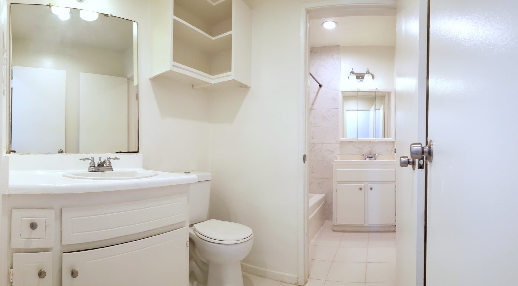 Van Nuys Apartment: 8108 Langdon Avenue