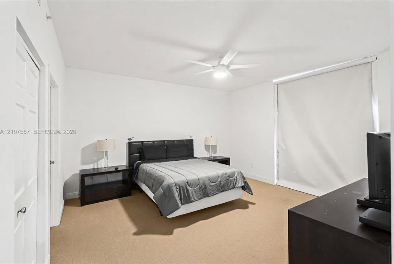 Miami Condo: 90 SW 3rd St