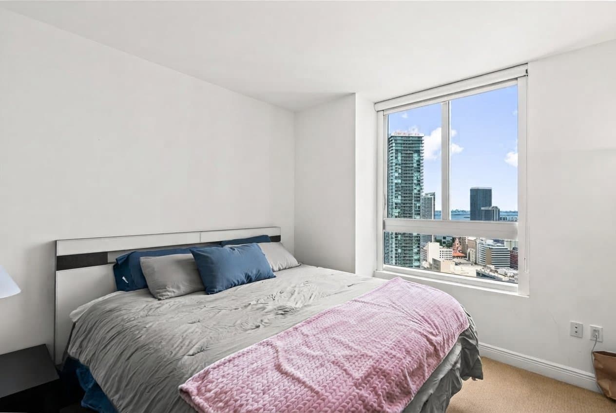 Miami Condo: 90 SW 3rd St