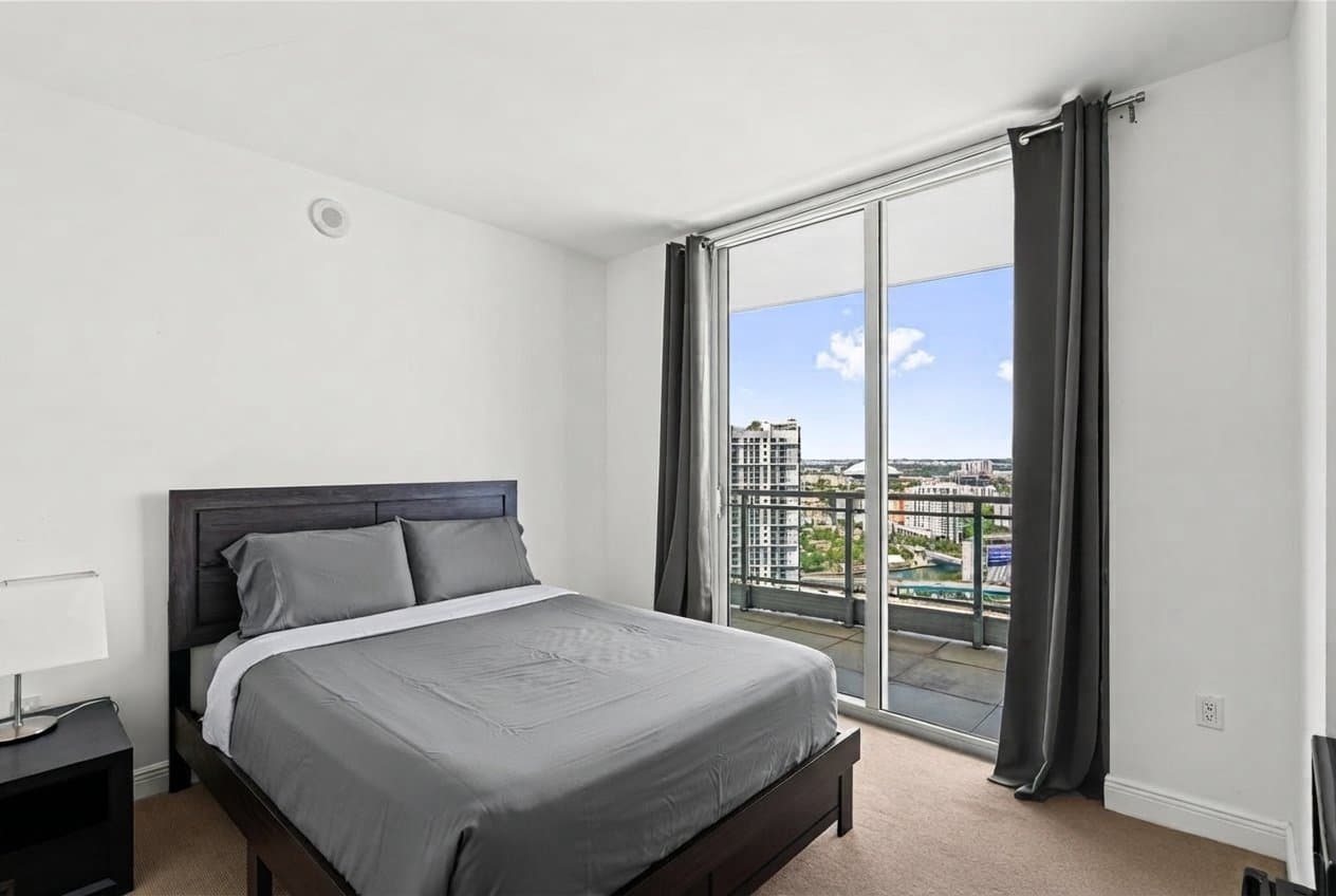 Miami Condo: 90 SW 3rd St