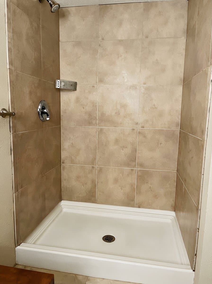 Missoula House: 7905 1/2 Zaugg Dr