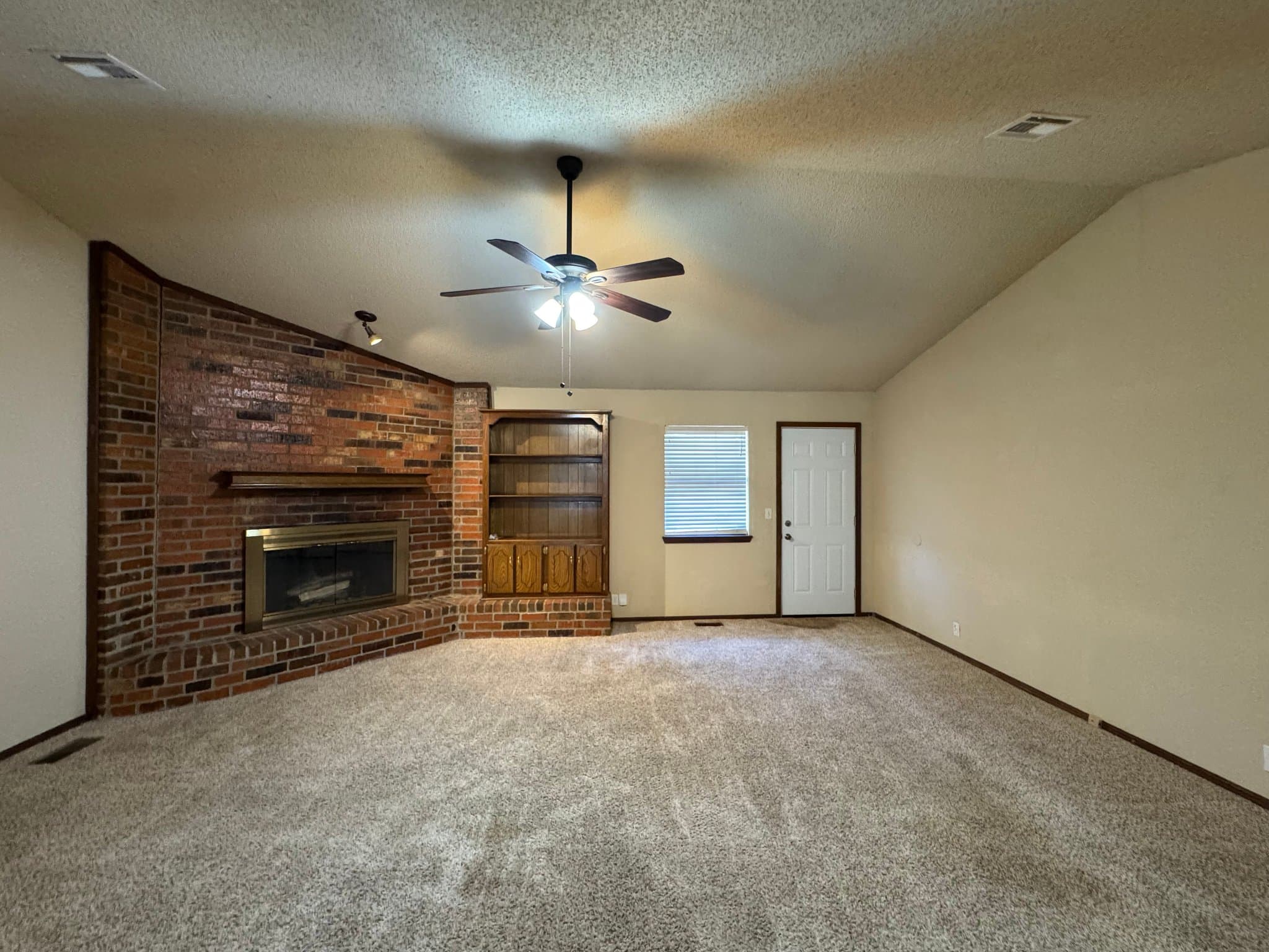 Edmond Oklahoma House: 1327 W Aries Rd