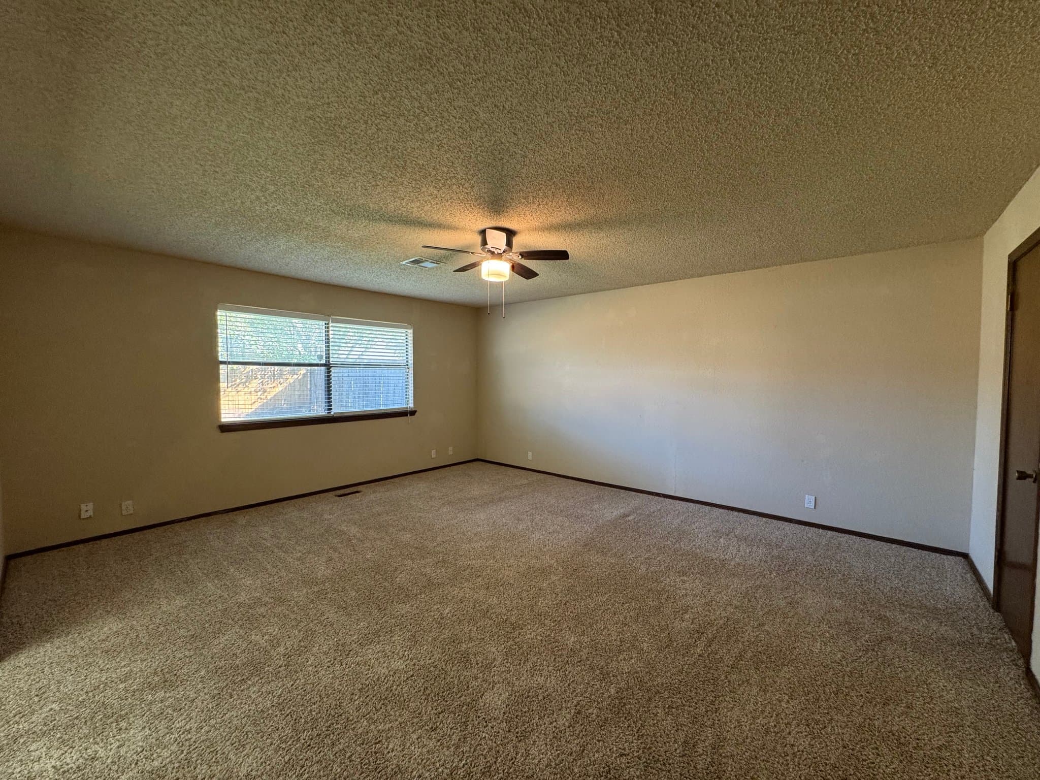 Edmond Oklahoma House: 1327 W Aries Rd