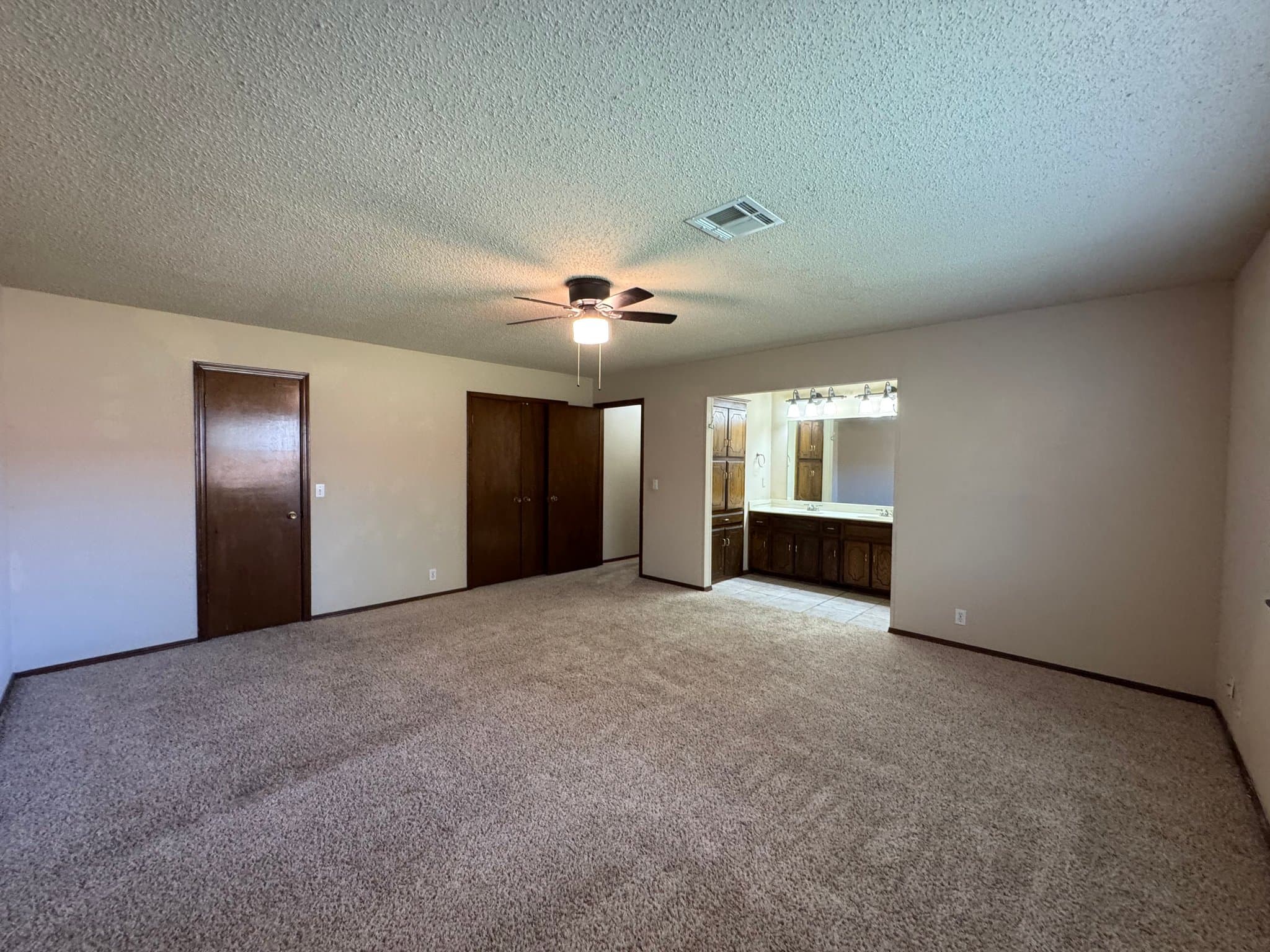 Edmond Oklahoma House: 1327 W Aries Rd