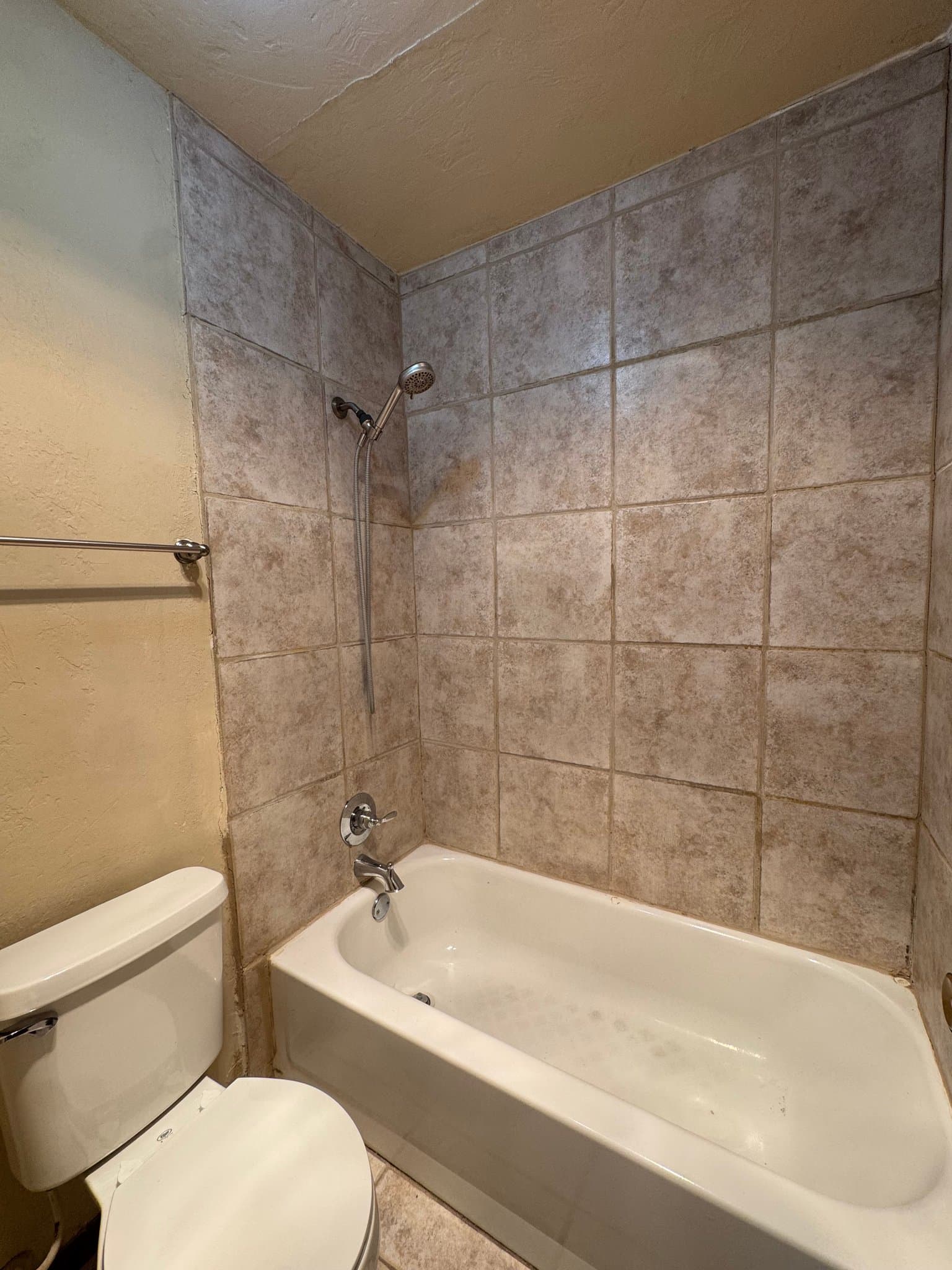 Edmond Oklahoma House: 1327 W Aries Rd