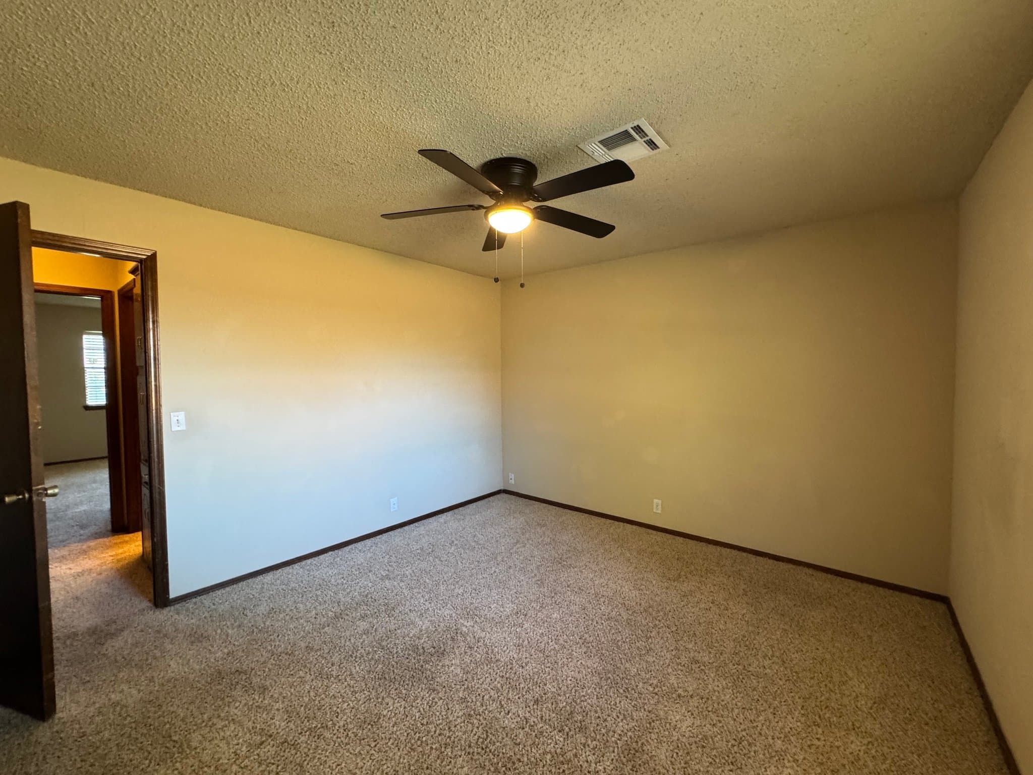 Edmond Oklahoma House: 1327 W Aries Rd