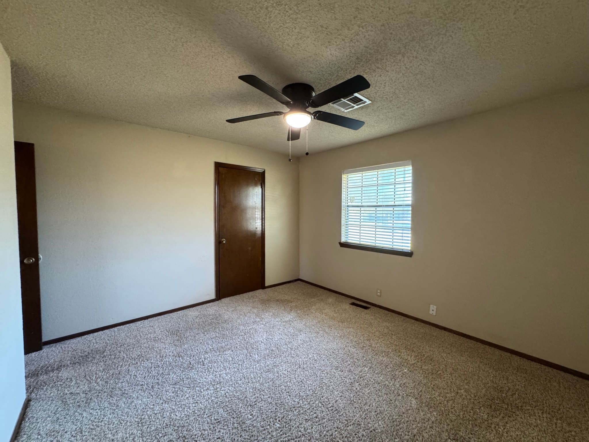Edmond Oklahoma House: 1327 W Aries Rd