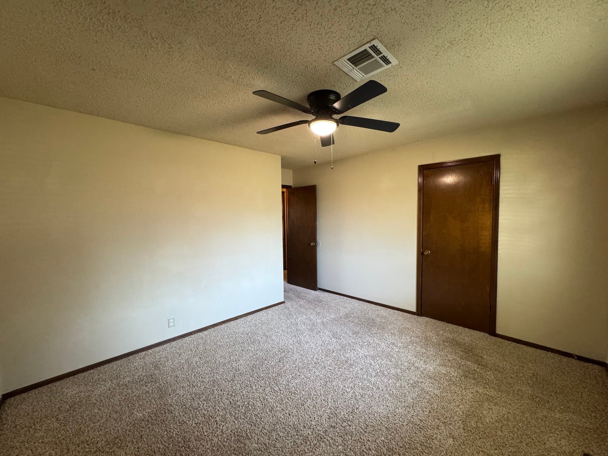 Edmond Oklahoma House: 1327 W Aries Rd