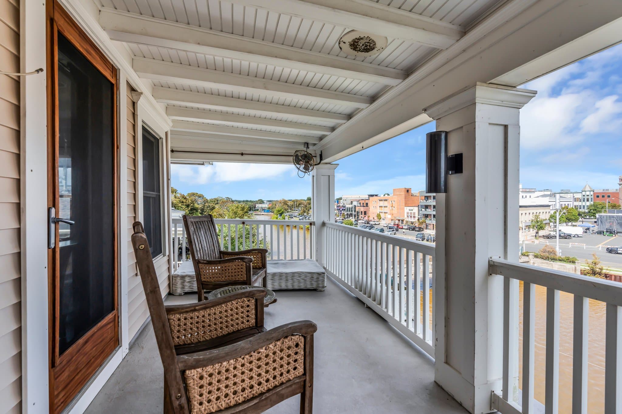 Ocean Grove House: 100 Lake Ave