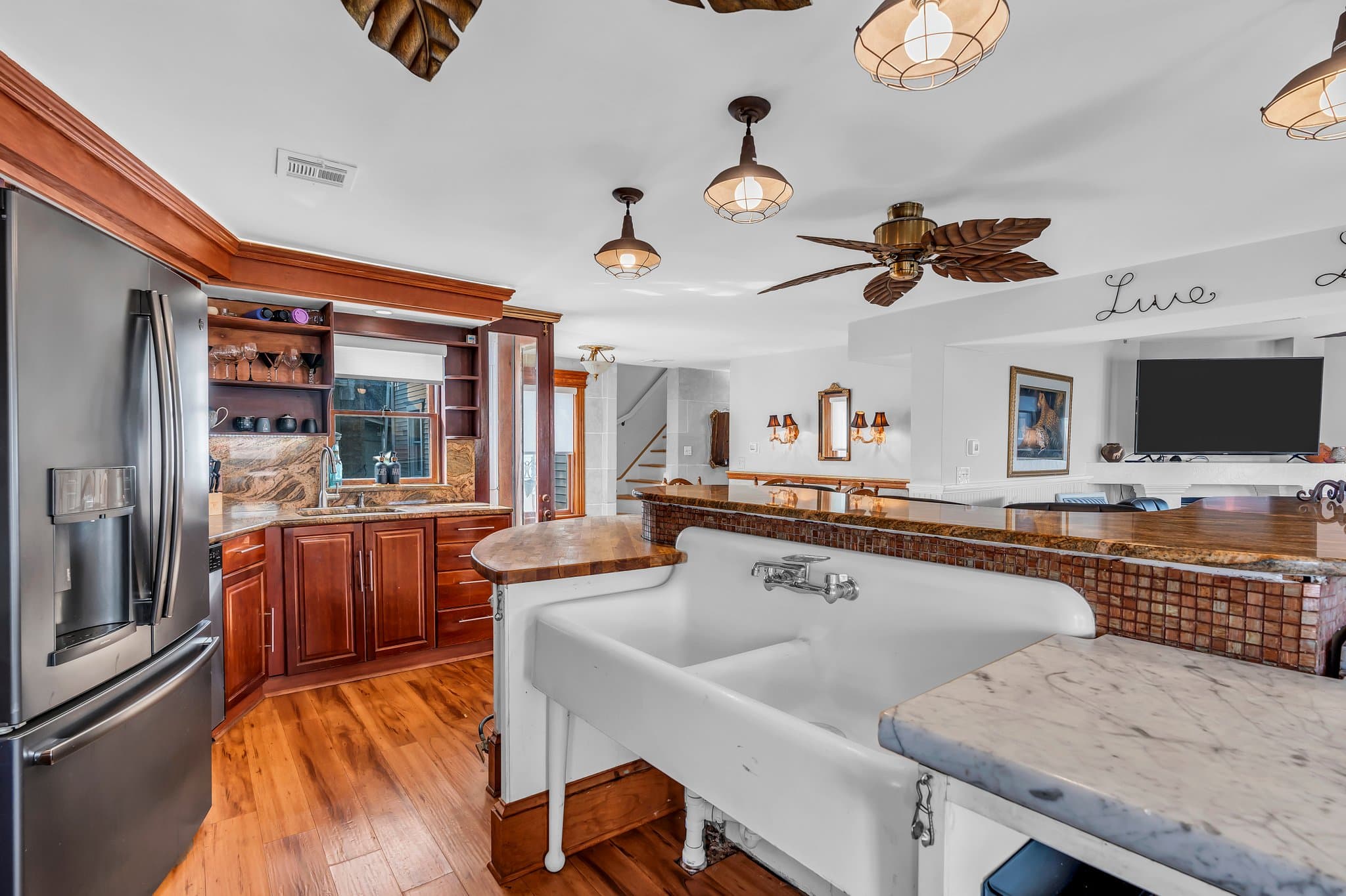 Ocean Grove House: 100 Lake Ave