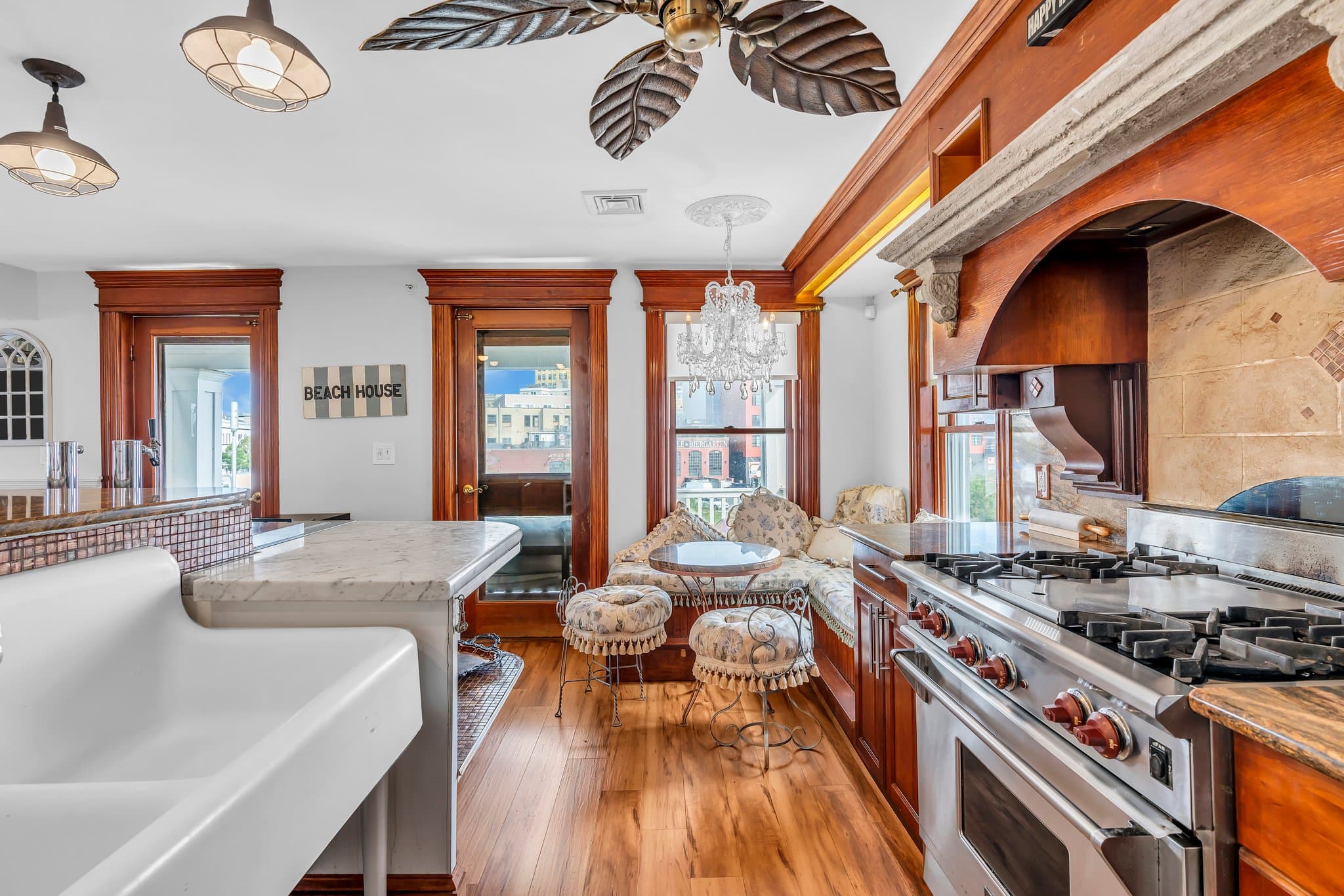 Ocean Grove House: 100 Lake Ave