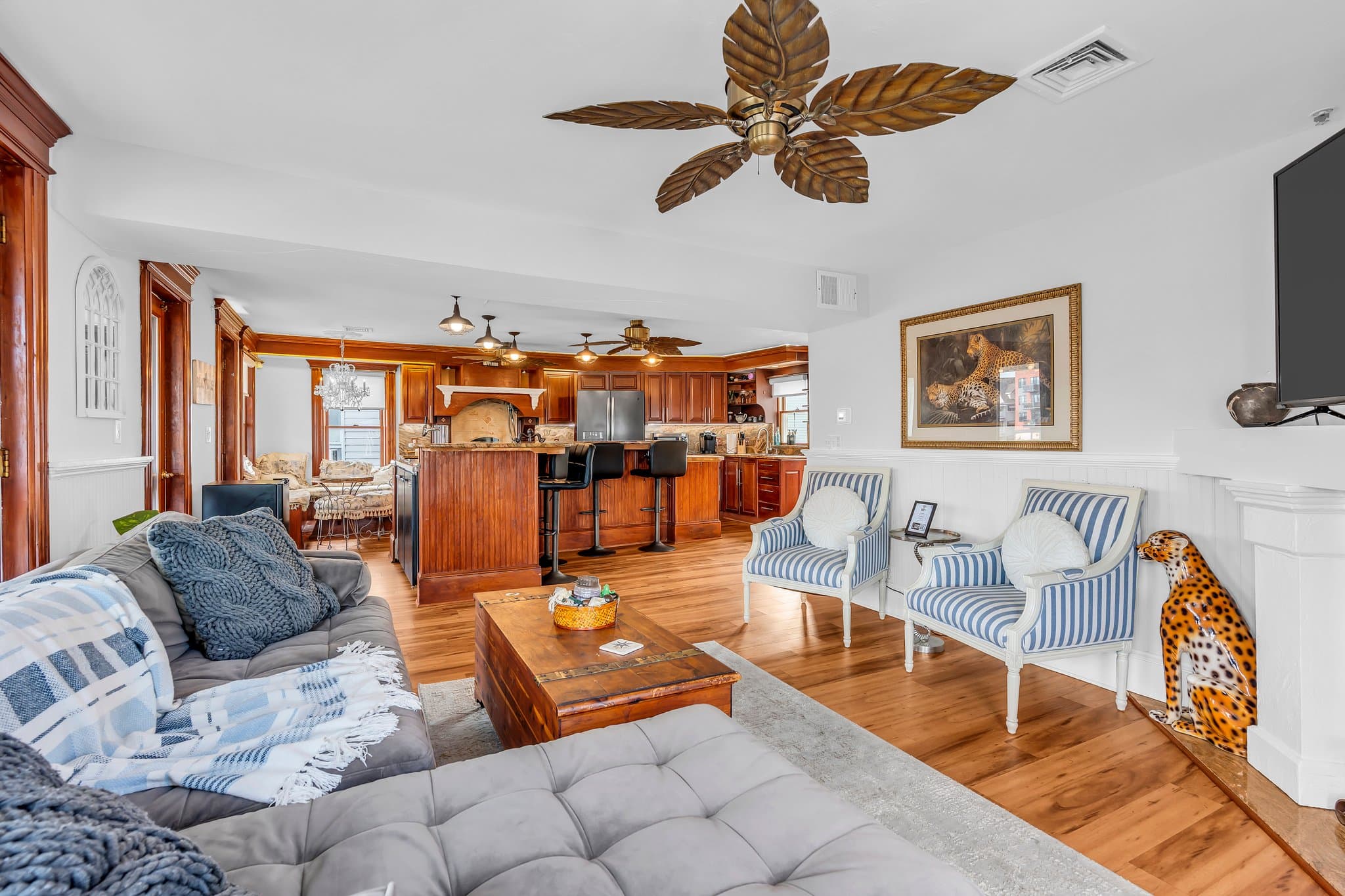 Ocean Grove House: 100 Lake Ave