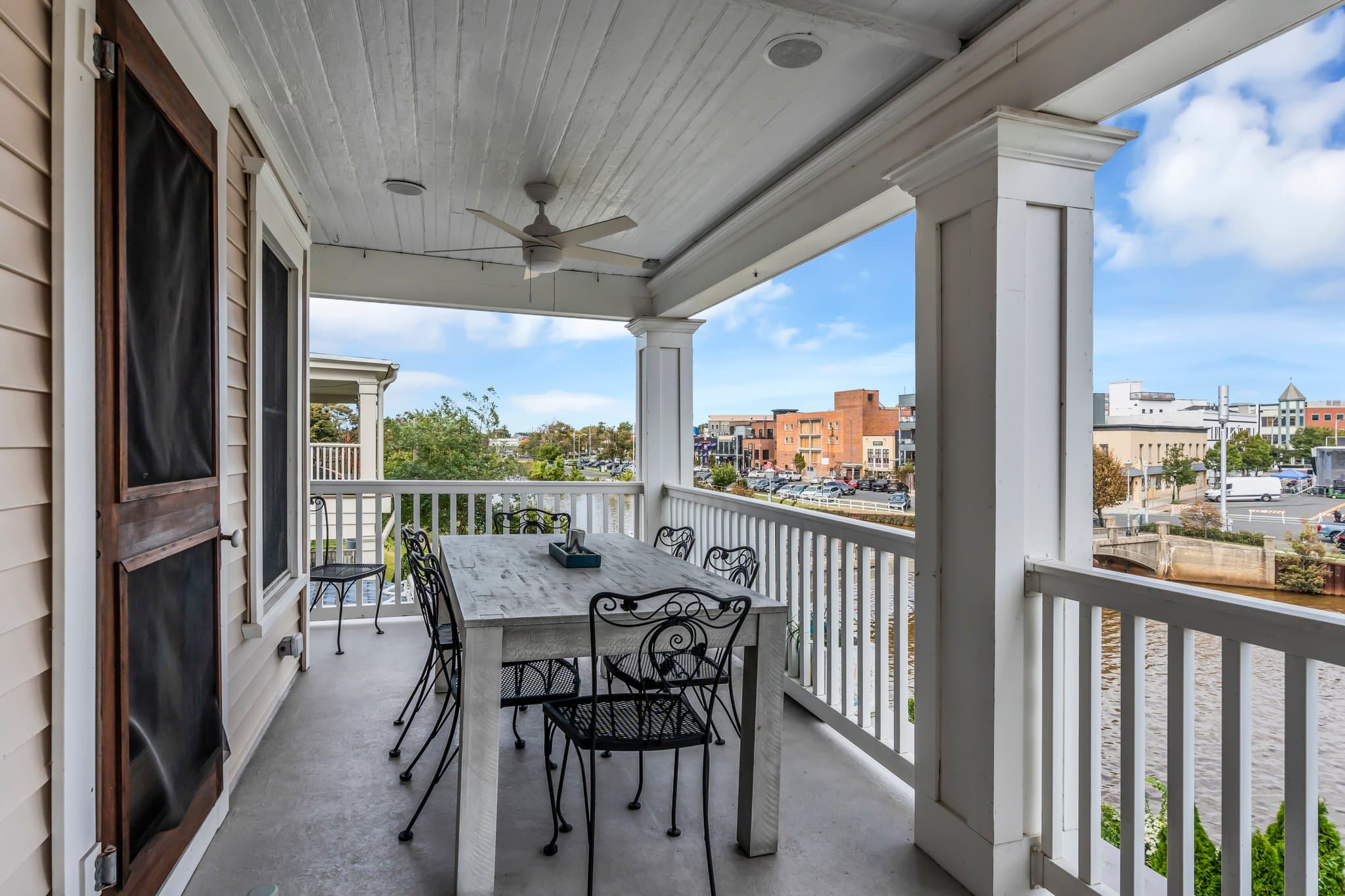Ocean Grove House: 100 Lake Ave