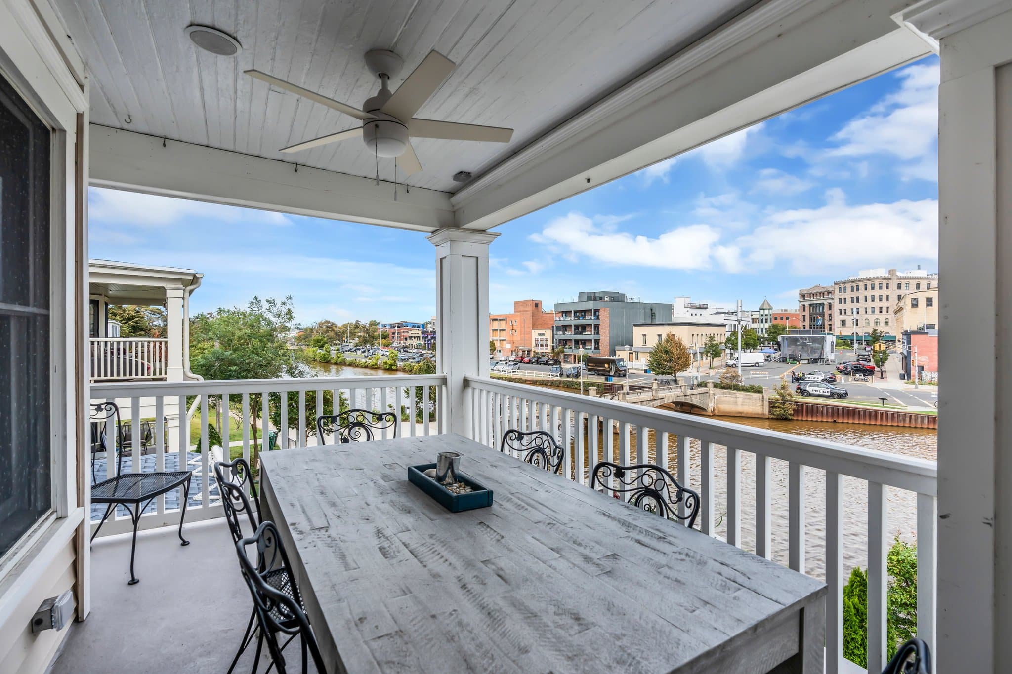 Ocean Grove House: 100 Lake Ave