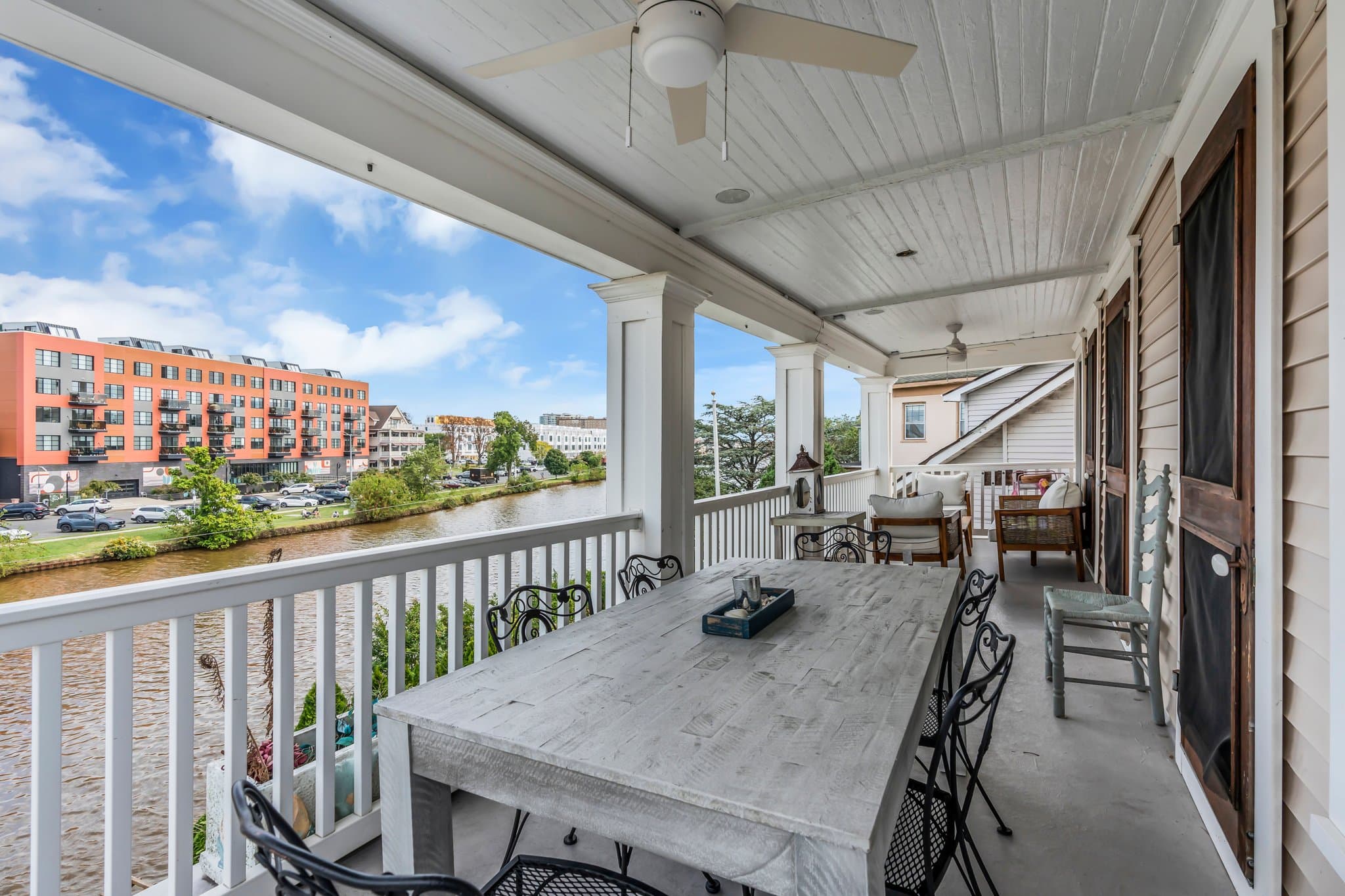 Ocean Grove House: 100 Lake Ave