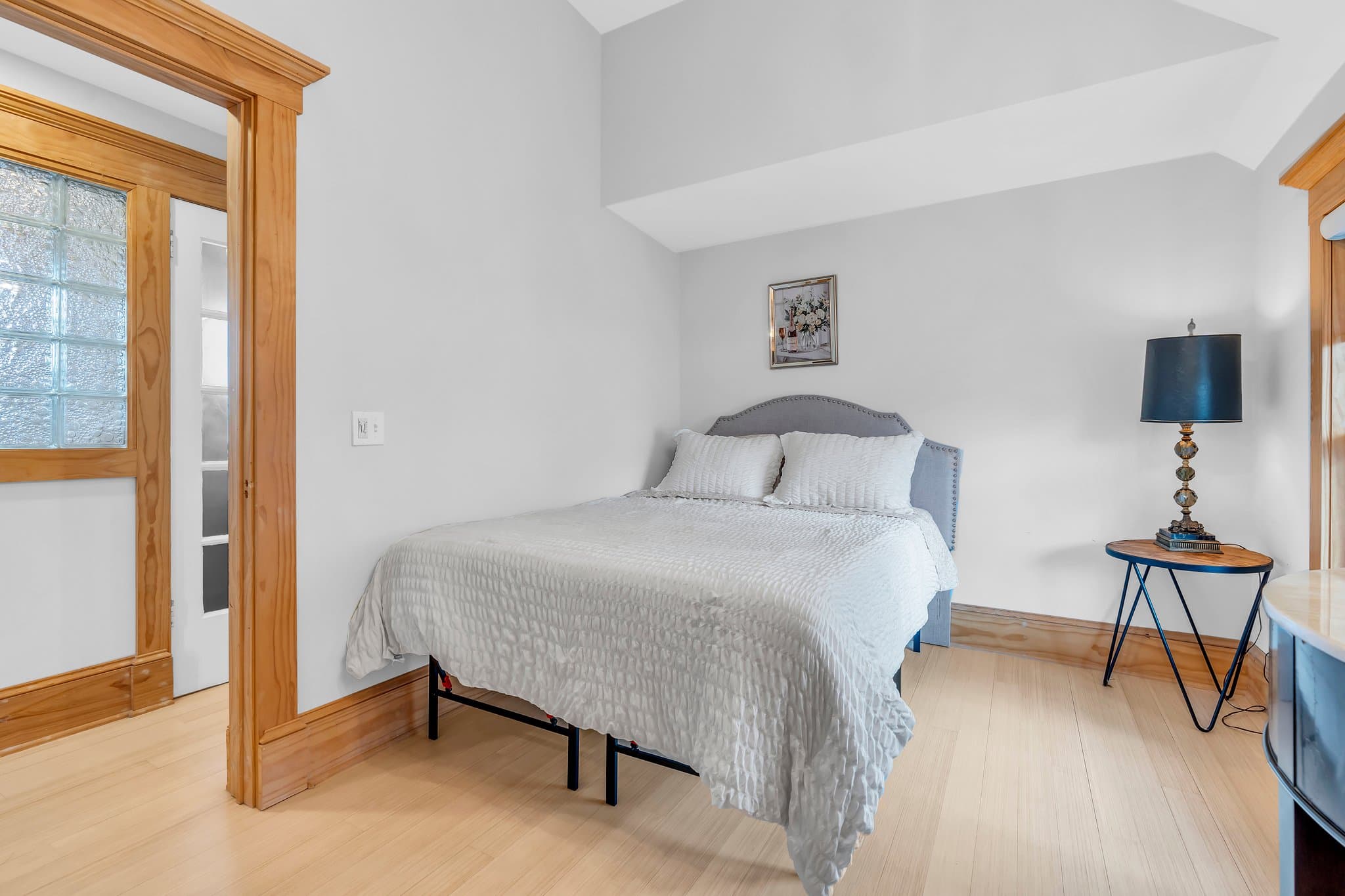 Ocean Grove House: 100 Lake Ave