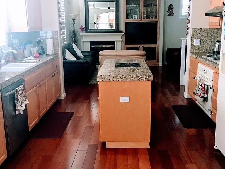 San Ramon House: 2202 S Donovan Way