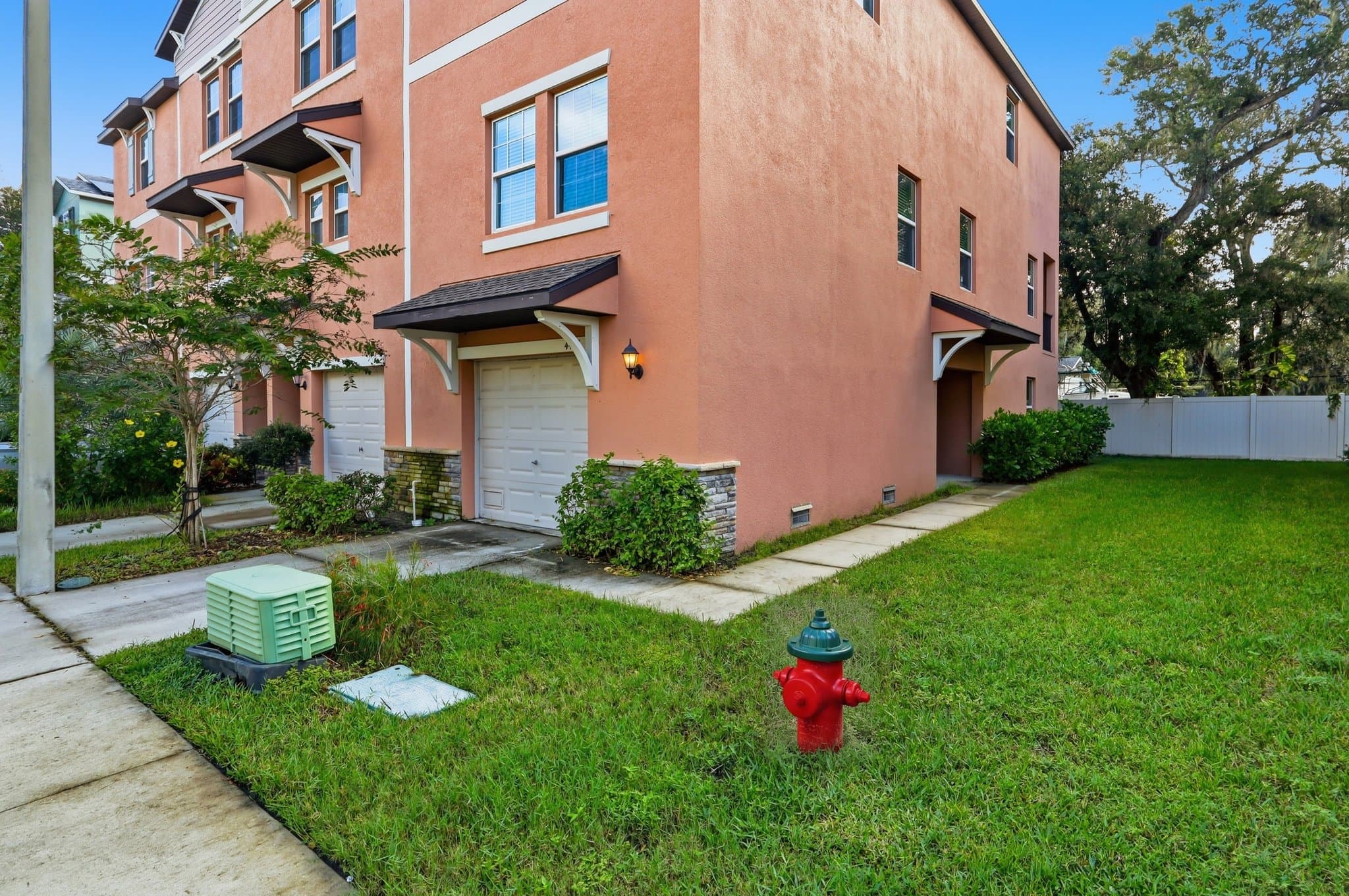Tampa Townhome: 4424 Tuscan Loon Dr