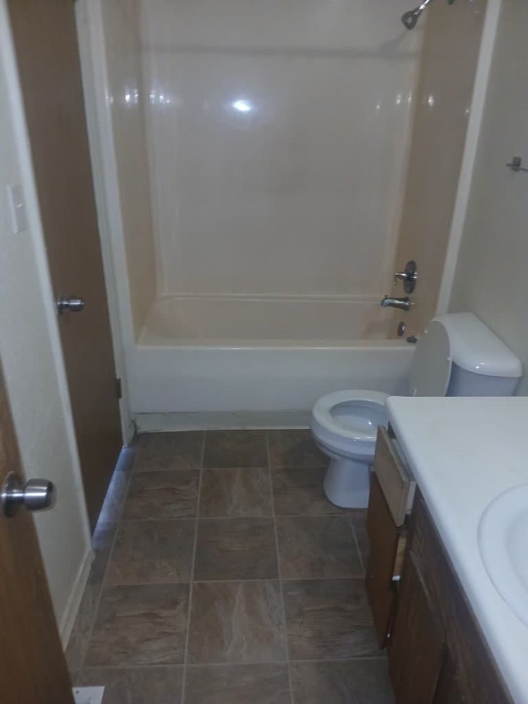 Fort Smith Apartment: 4301 Yorkshire Dr.