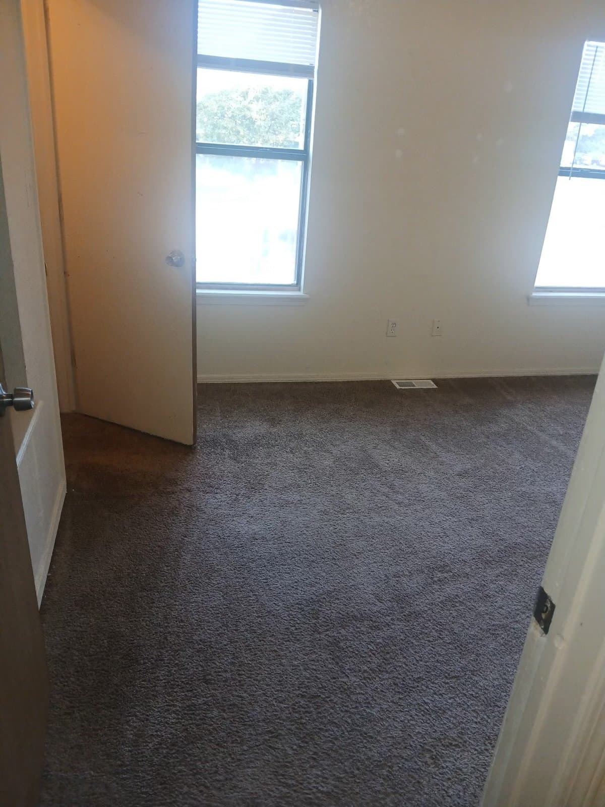 Fort Smith Apartment: 4301 Yorkshire Dr.