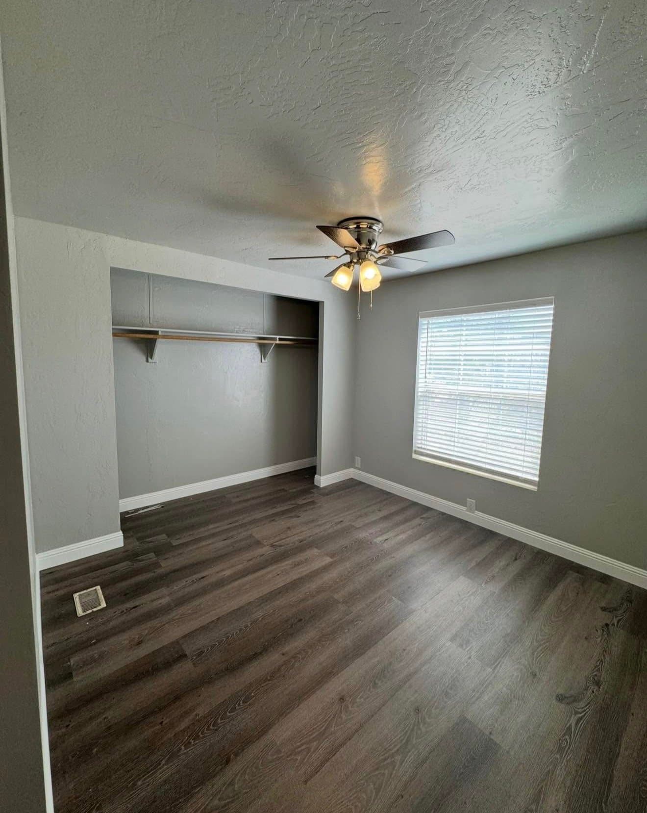 St George House: 733 N 1100 E