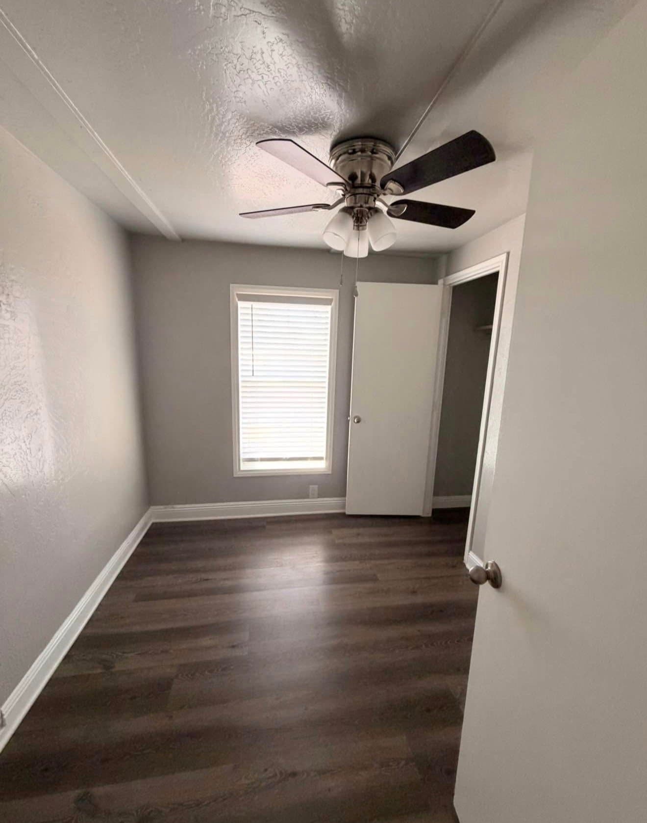 St George House: 733 N 1100 E