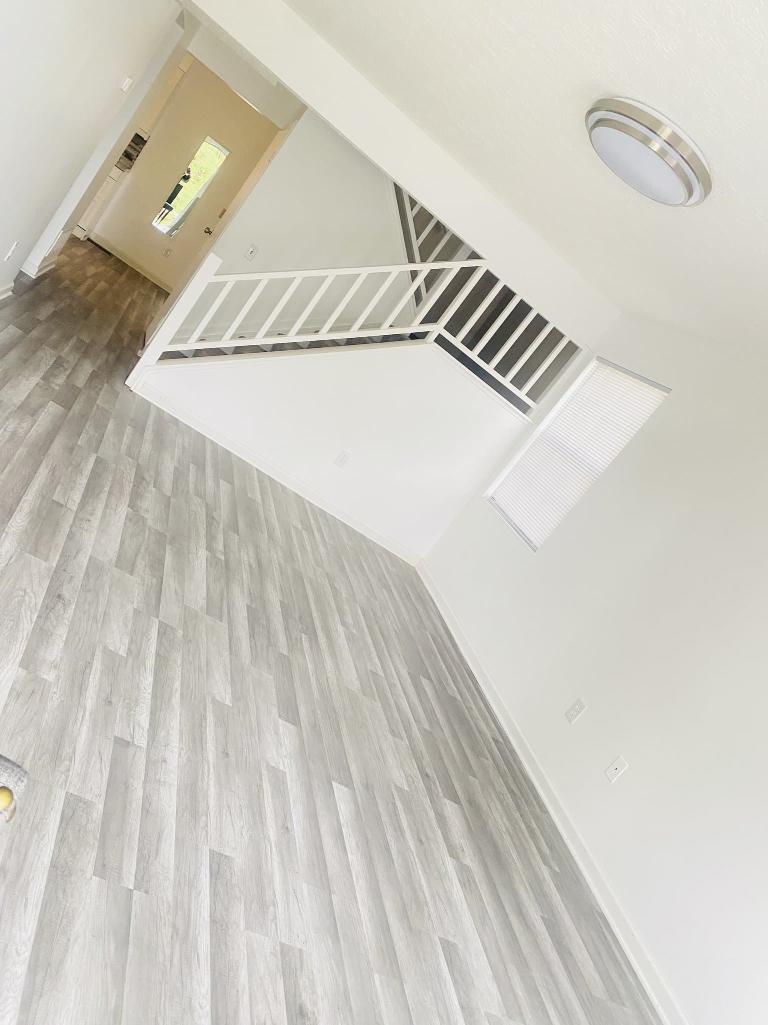Hilliard House: 4833 King Albert Dr Unit 3B