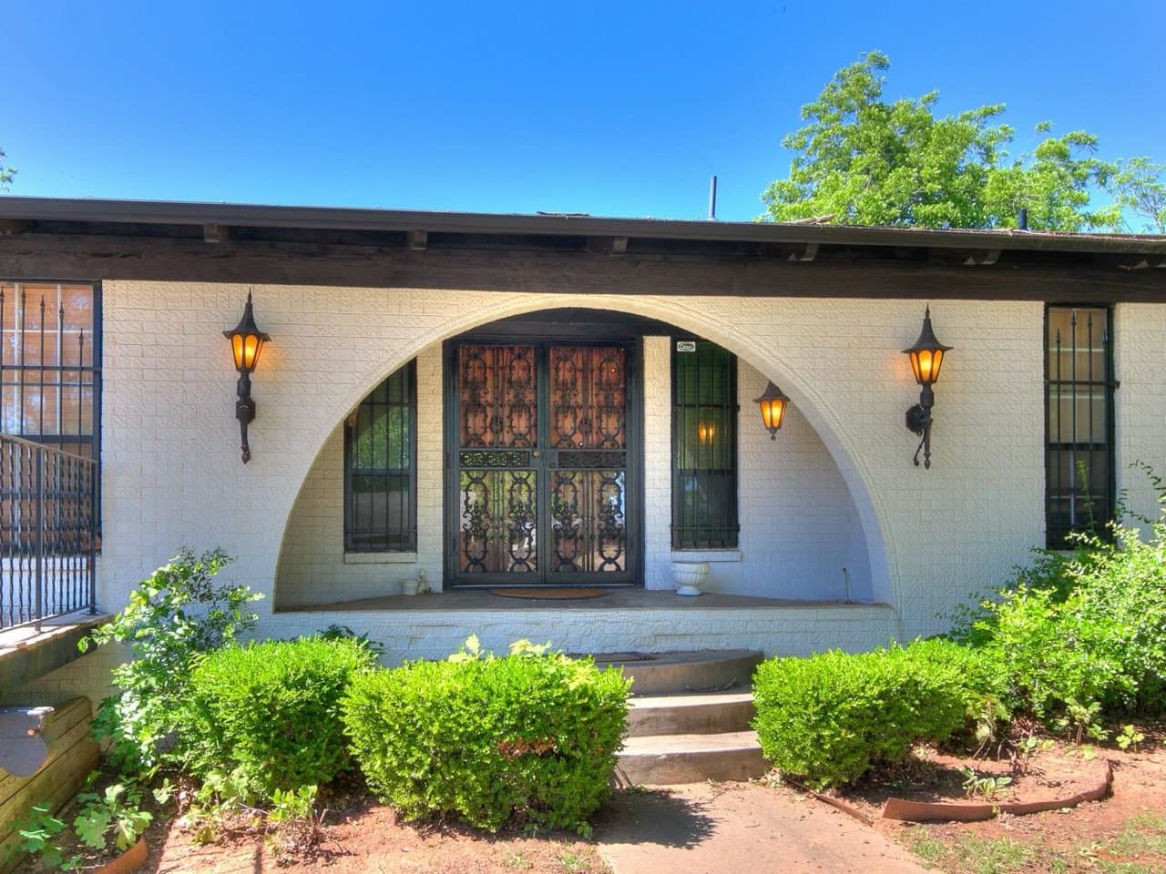 Oklahoma City House: 212 W Ridgewood Dr