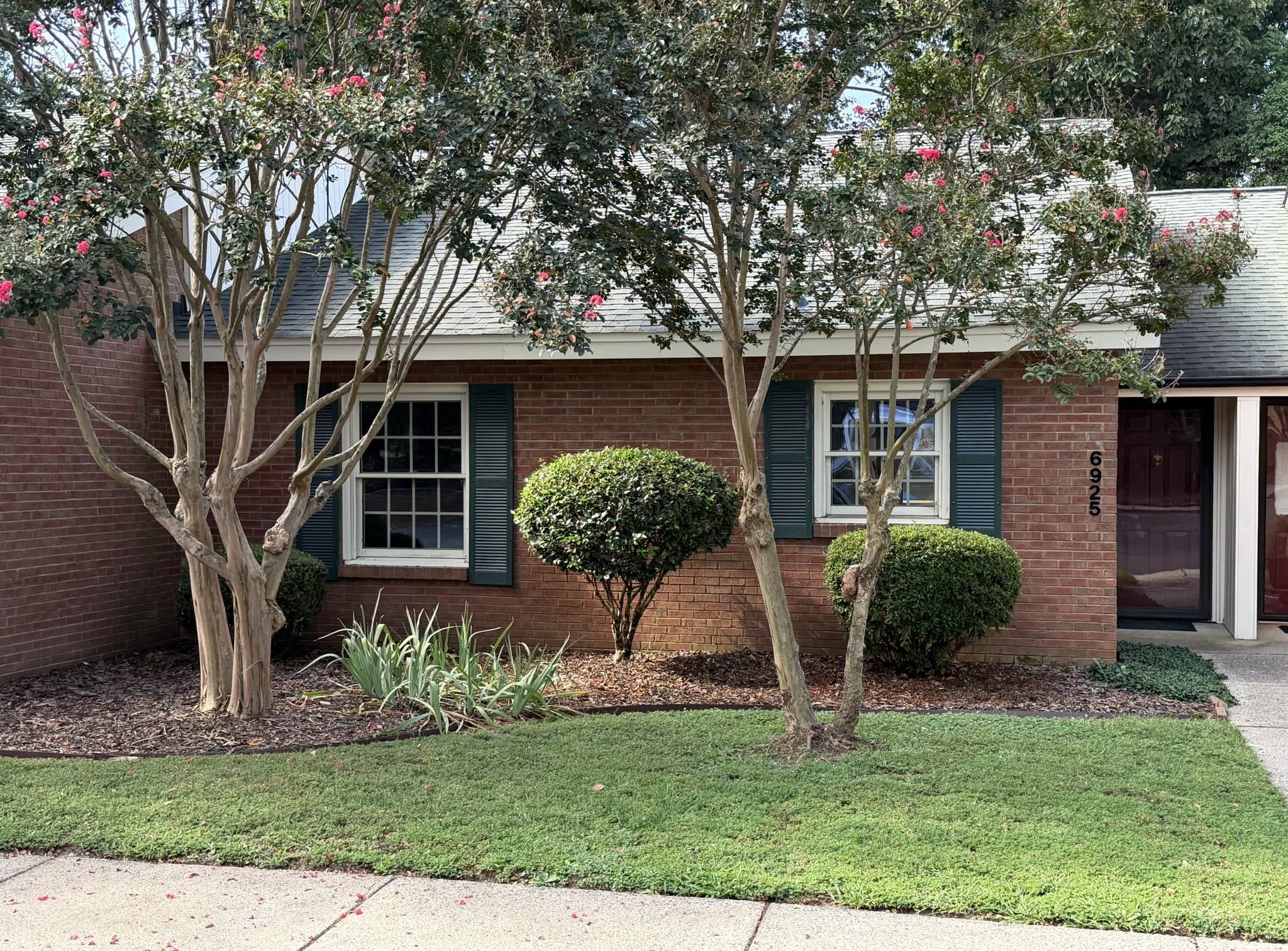 Charlotte Condo: 6925 Carmel Road