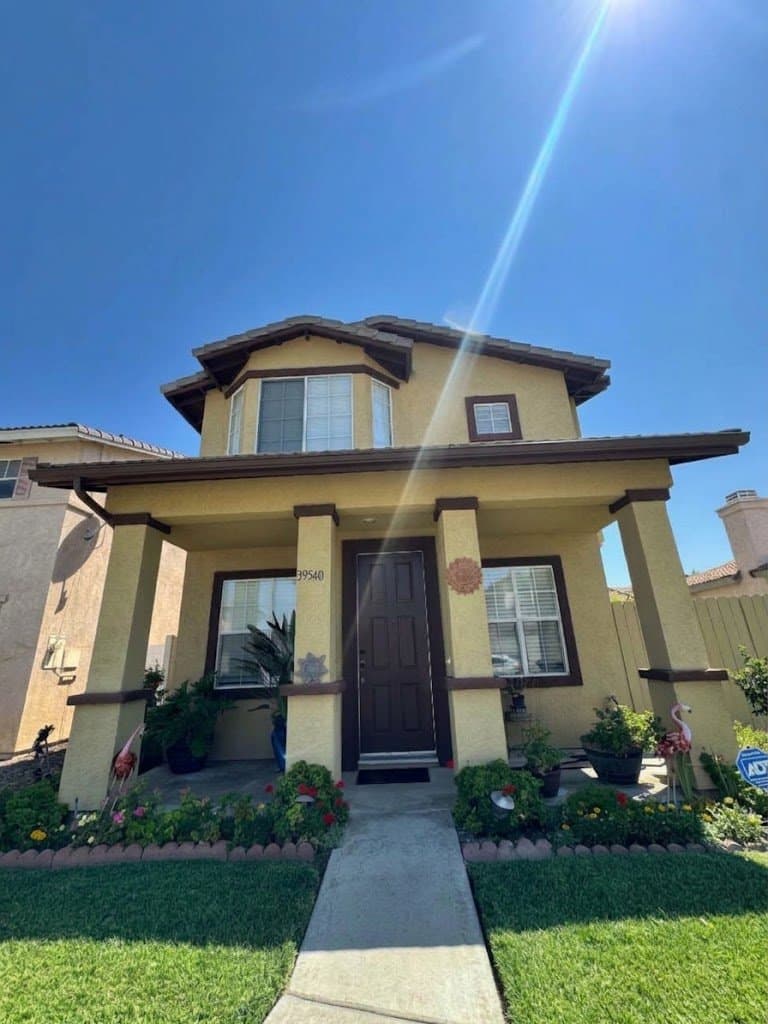 Temecula House: 39540 June Road