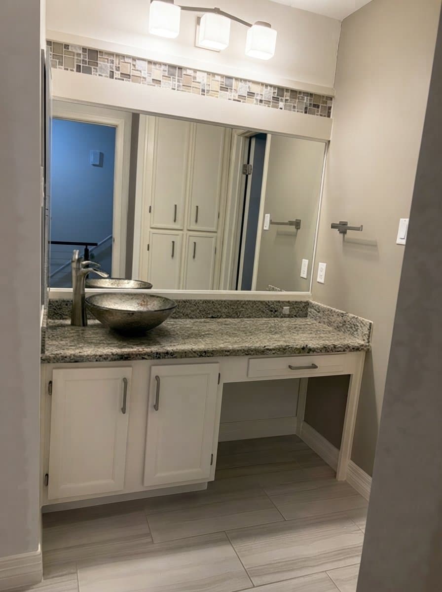 Houston Condo: 1829 Augusta Dr