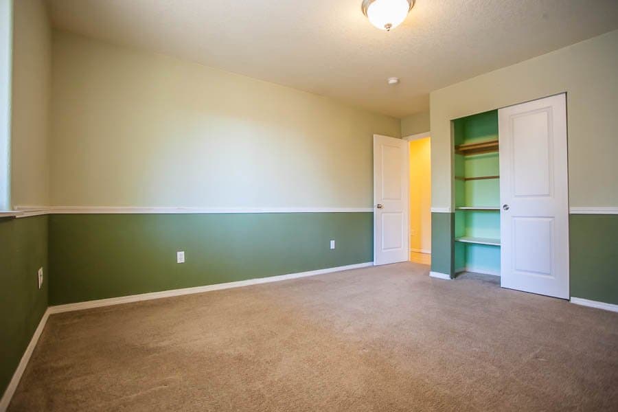 White Salmon House: 106 Manly