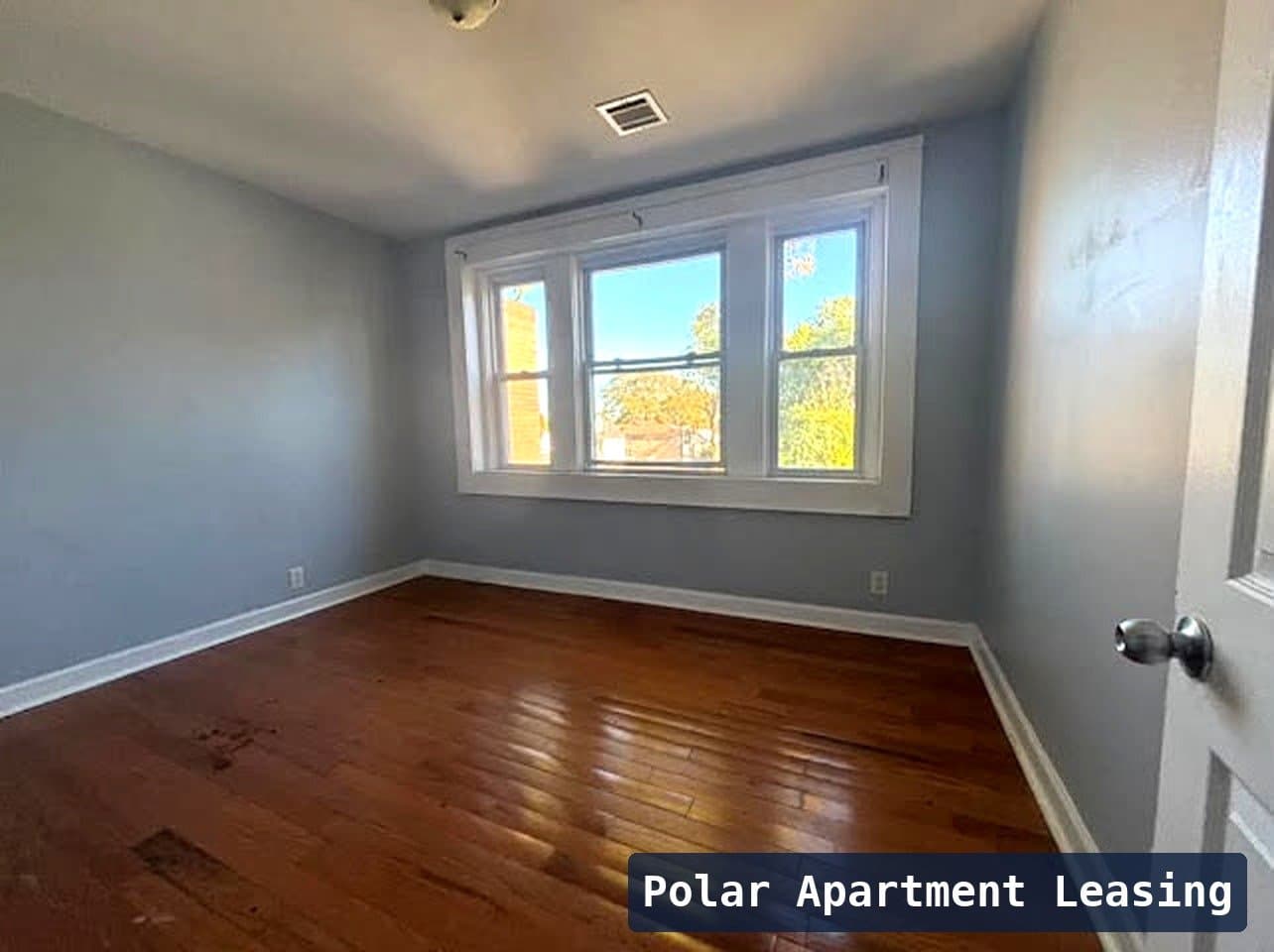 East Orange Apartment: 132 N Grove St