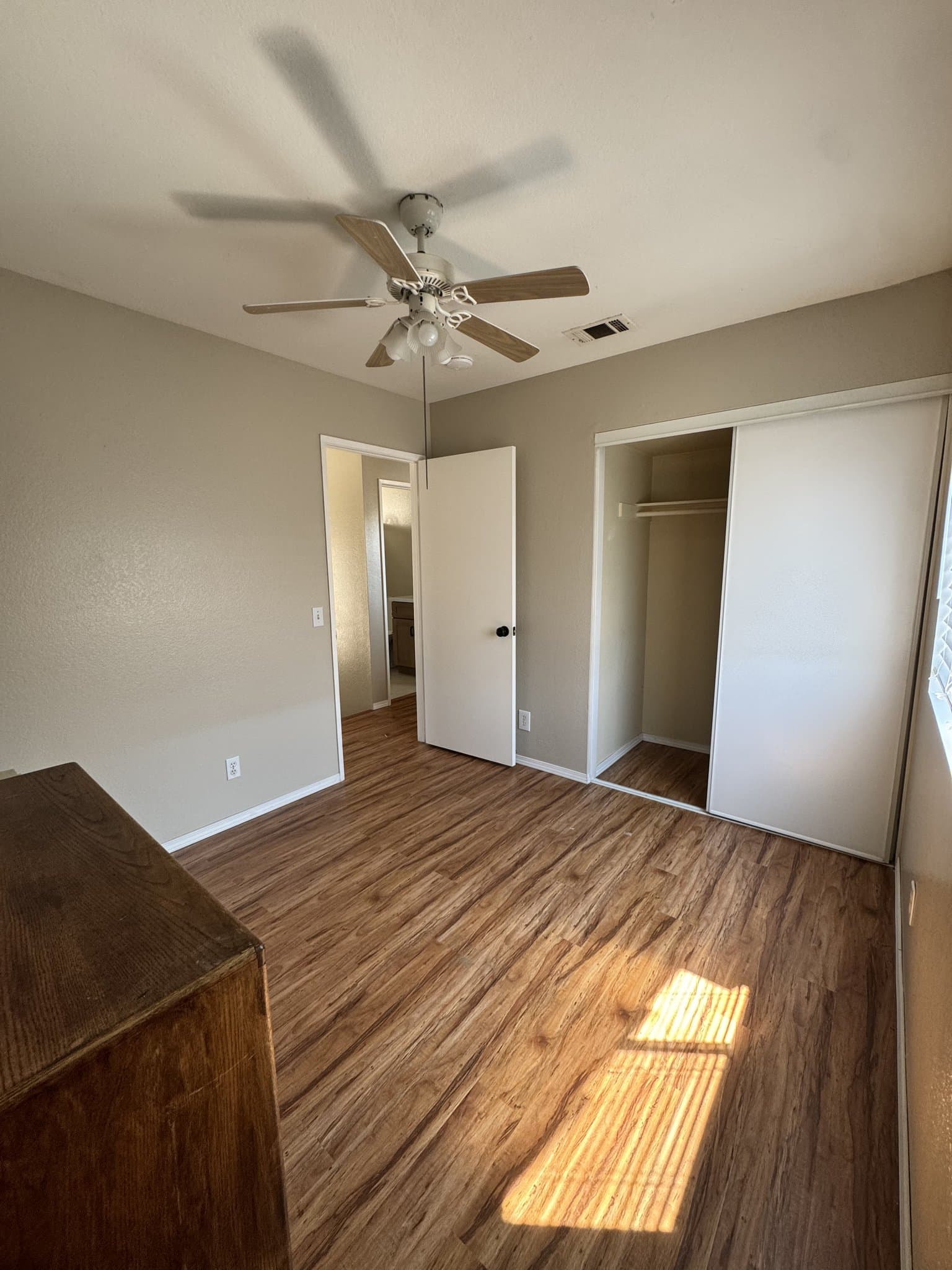 Temecula House: 39540 June Road