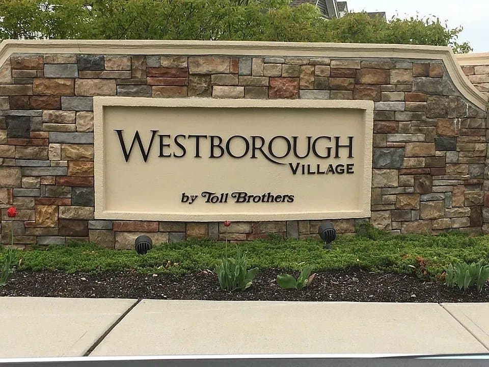 Westborough Condo: 3110 Townsend Blvd