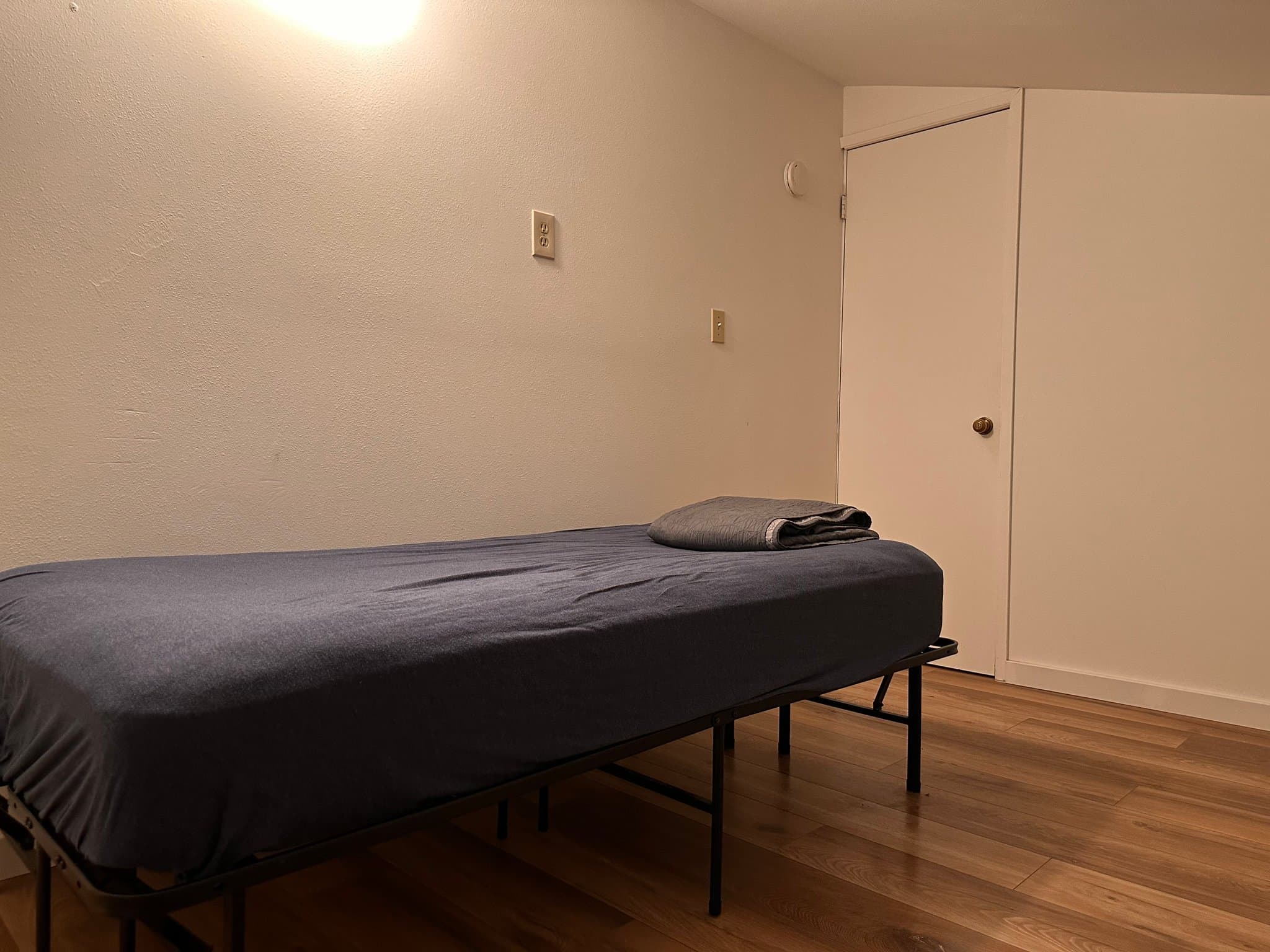 Seattle Other: 9256 21st Ave SW