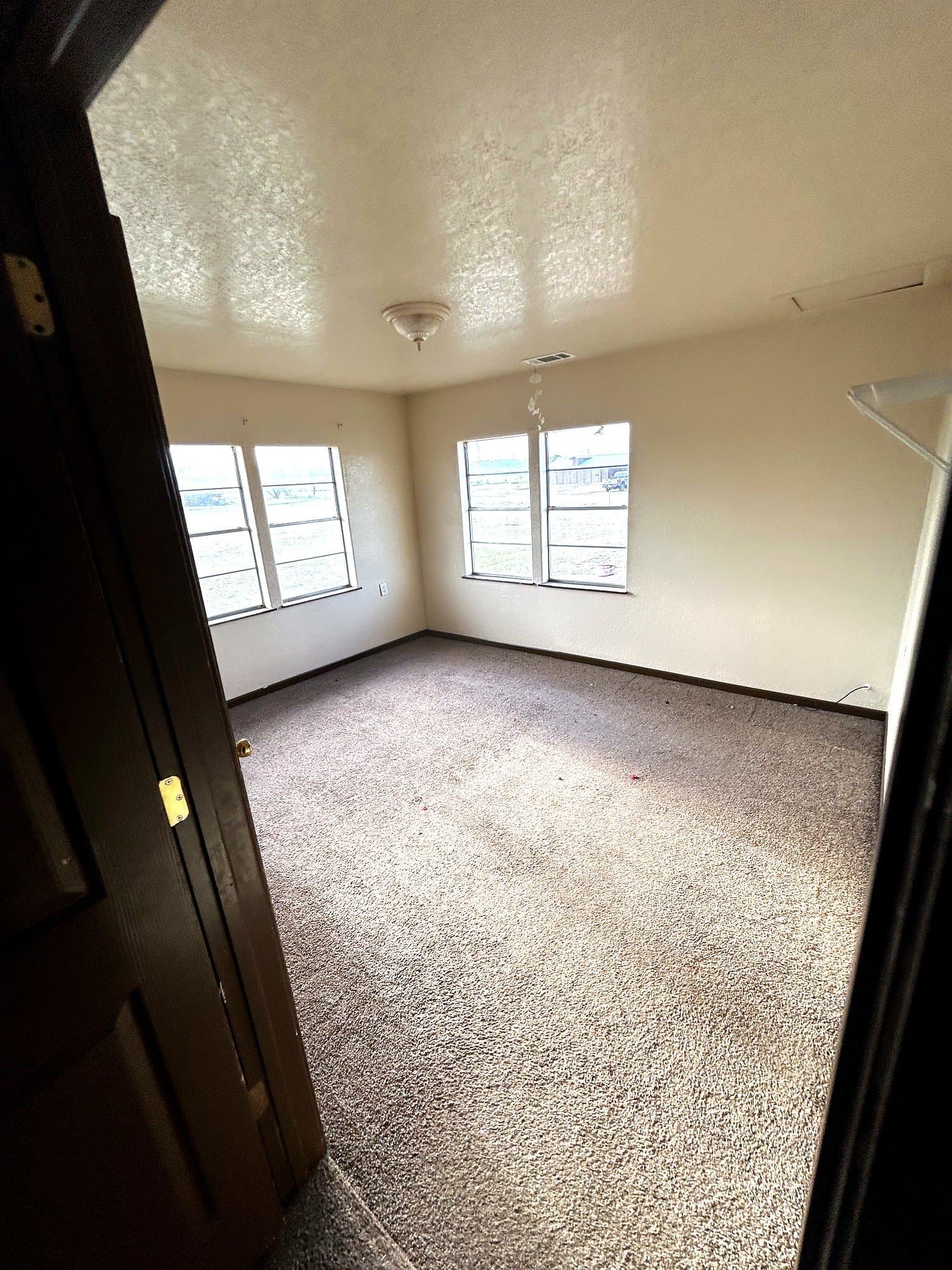 Charlotte House: 112 Alton Ave