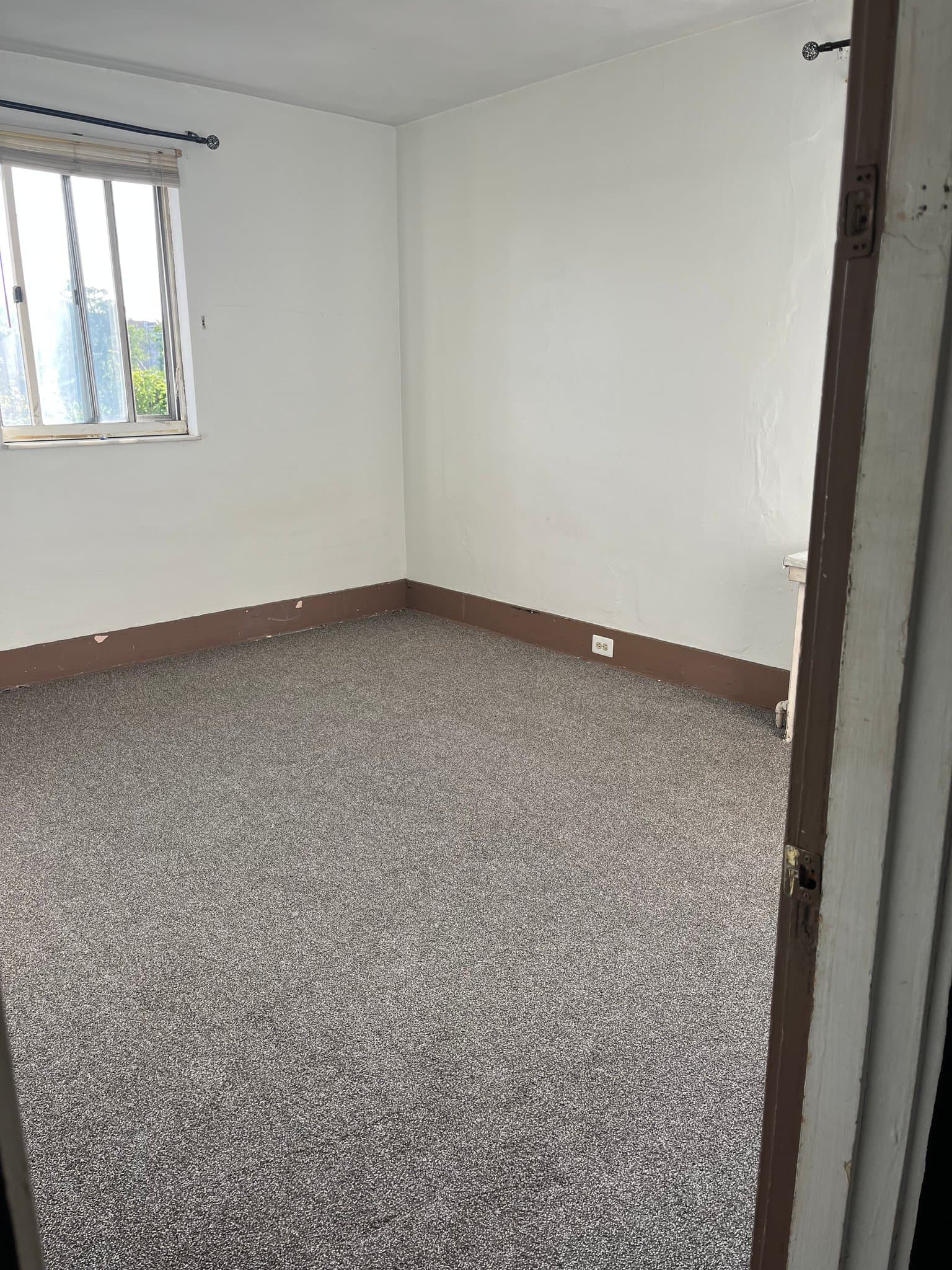 Pittsburgh Apartment: 331 Halket St