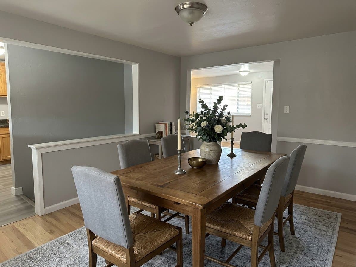 Denver House: 7641 Elmwood Ln