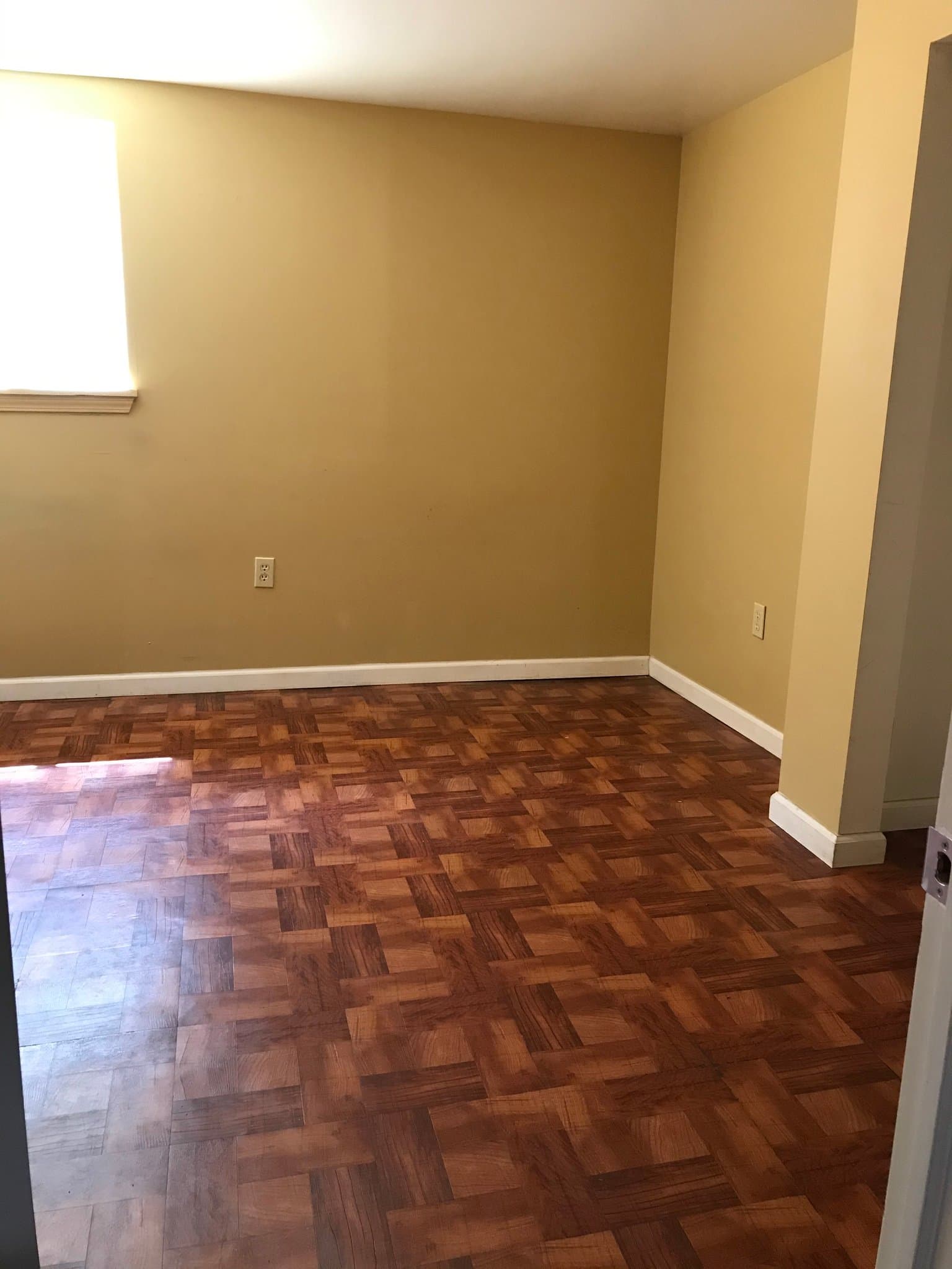 Pittsburgh Single Room: 331 Halket St