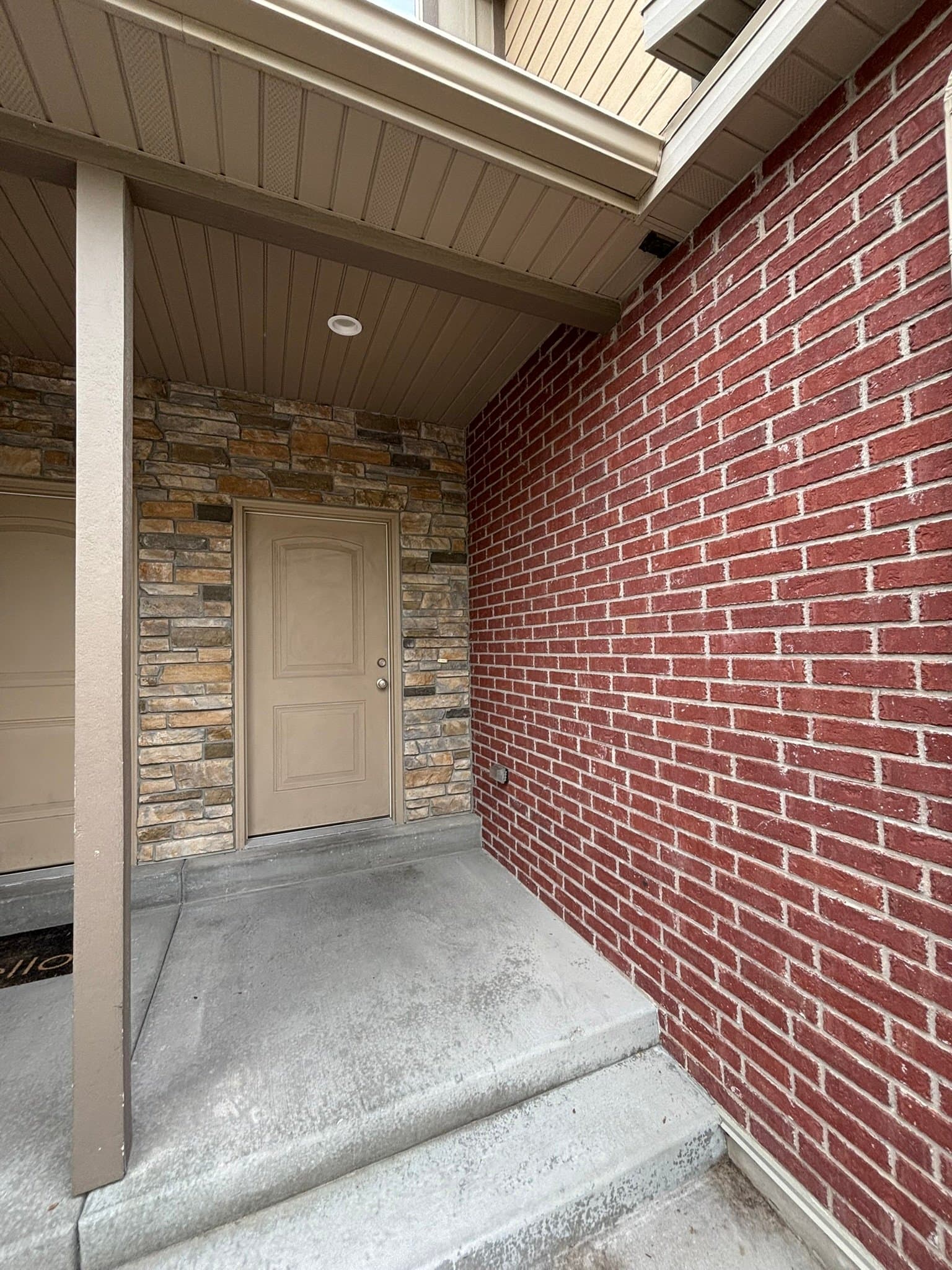Cedar Hills Townhome: 9615 N. 4500 W.