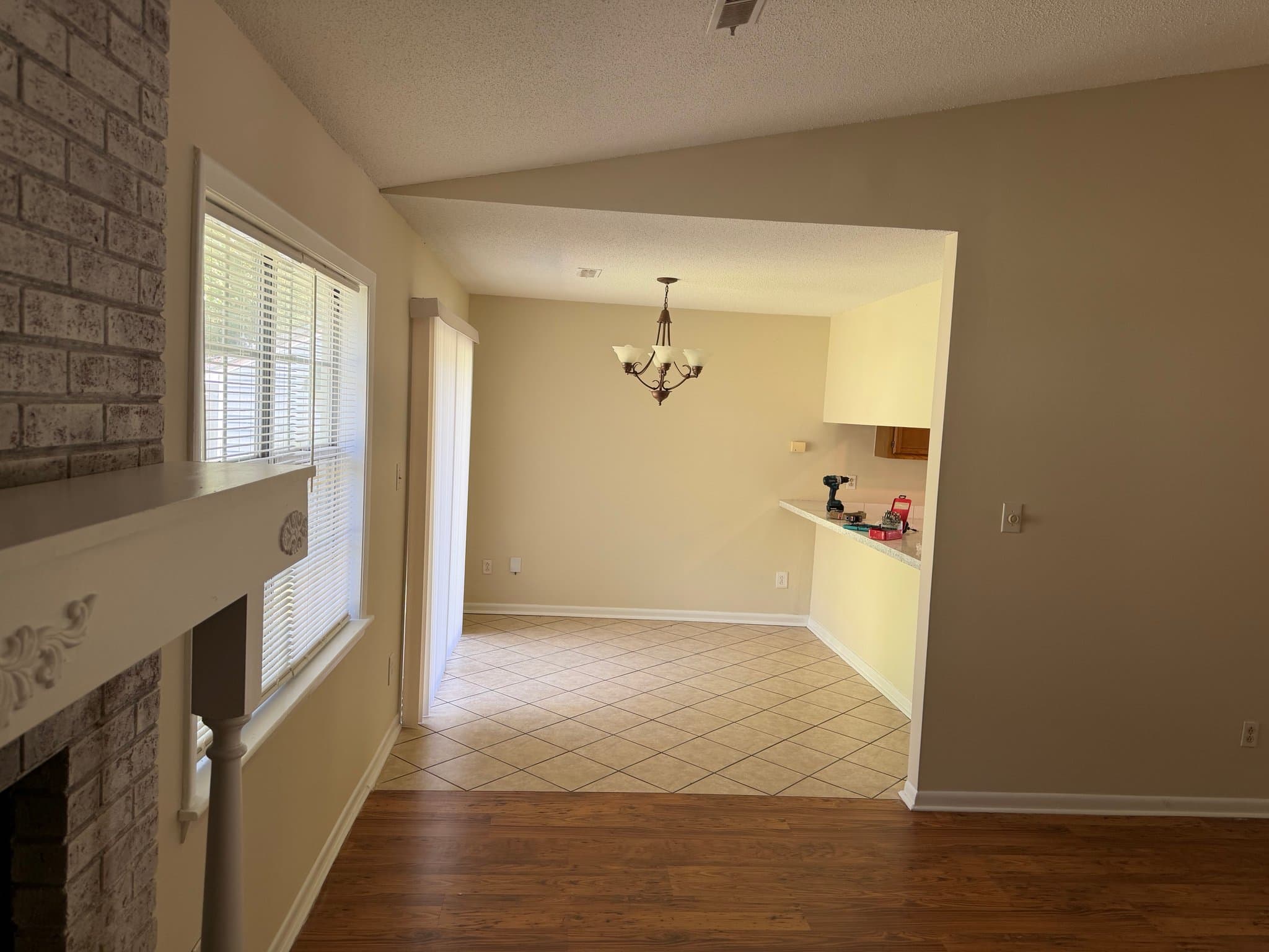 Charlotte House: 6101 Old Meadow Rd