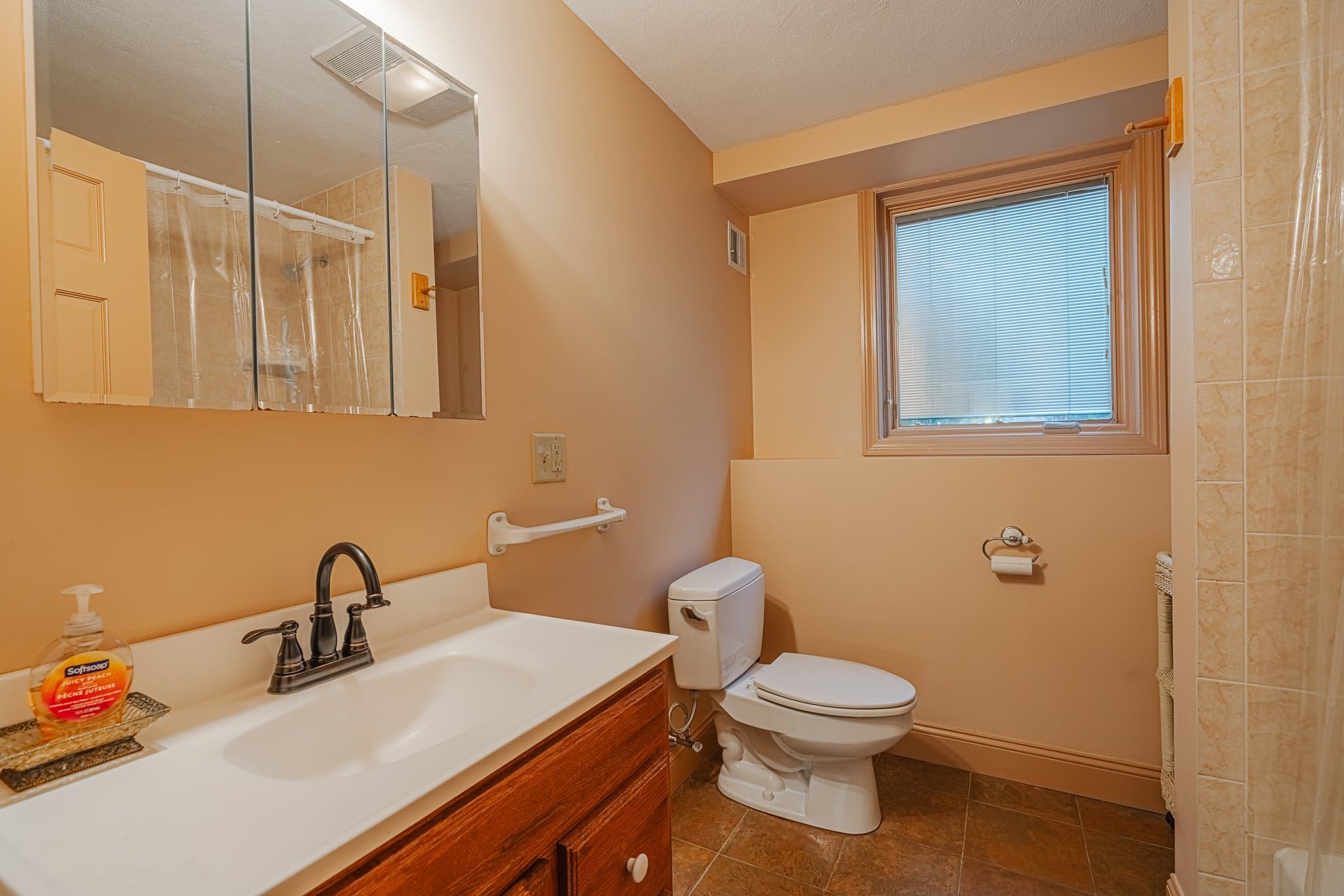 Newton Center House: 40 Willow St
