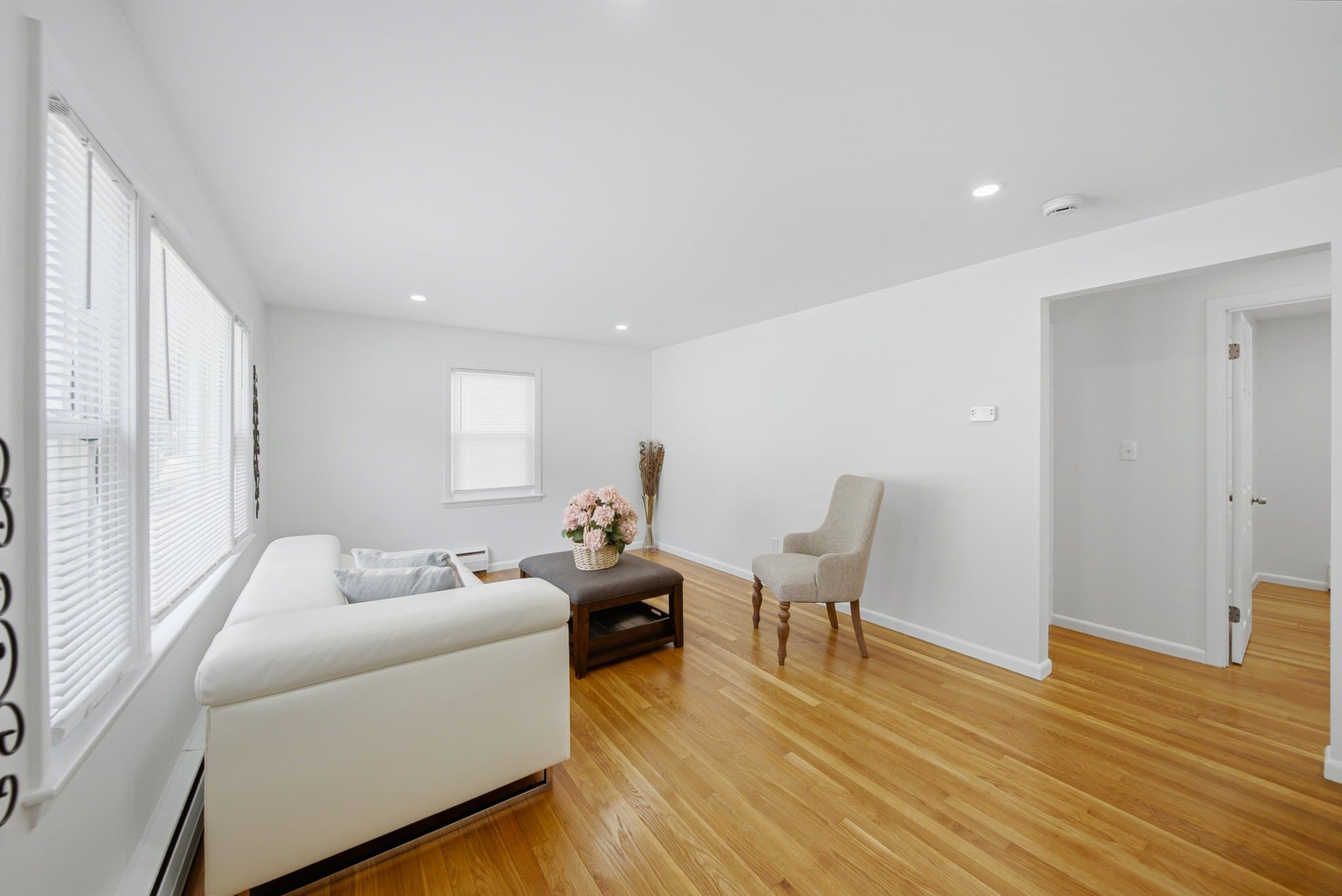Hyde Park House: 42 Windham Rd