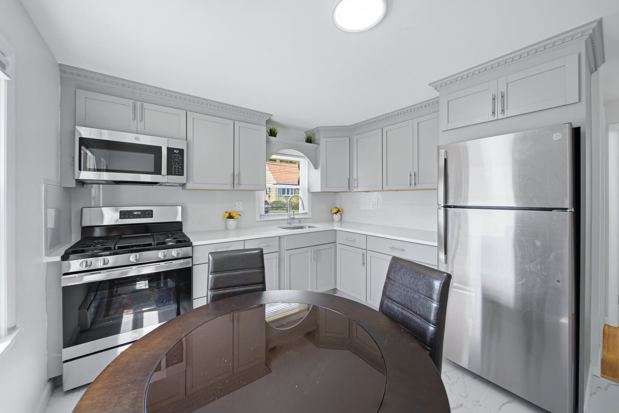 Hyde Park House: 42 Windham Rd