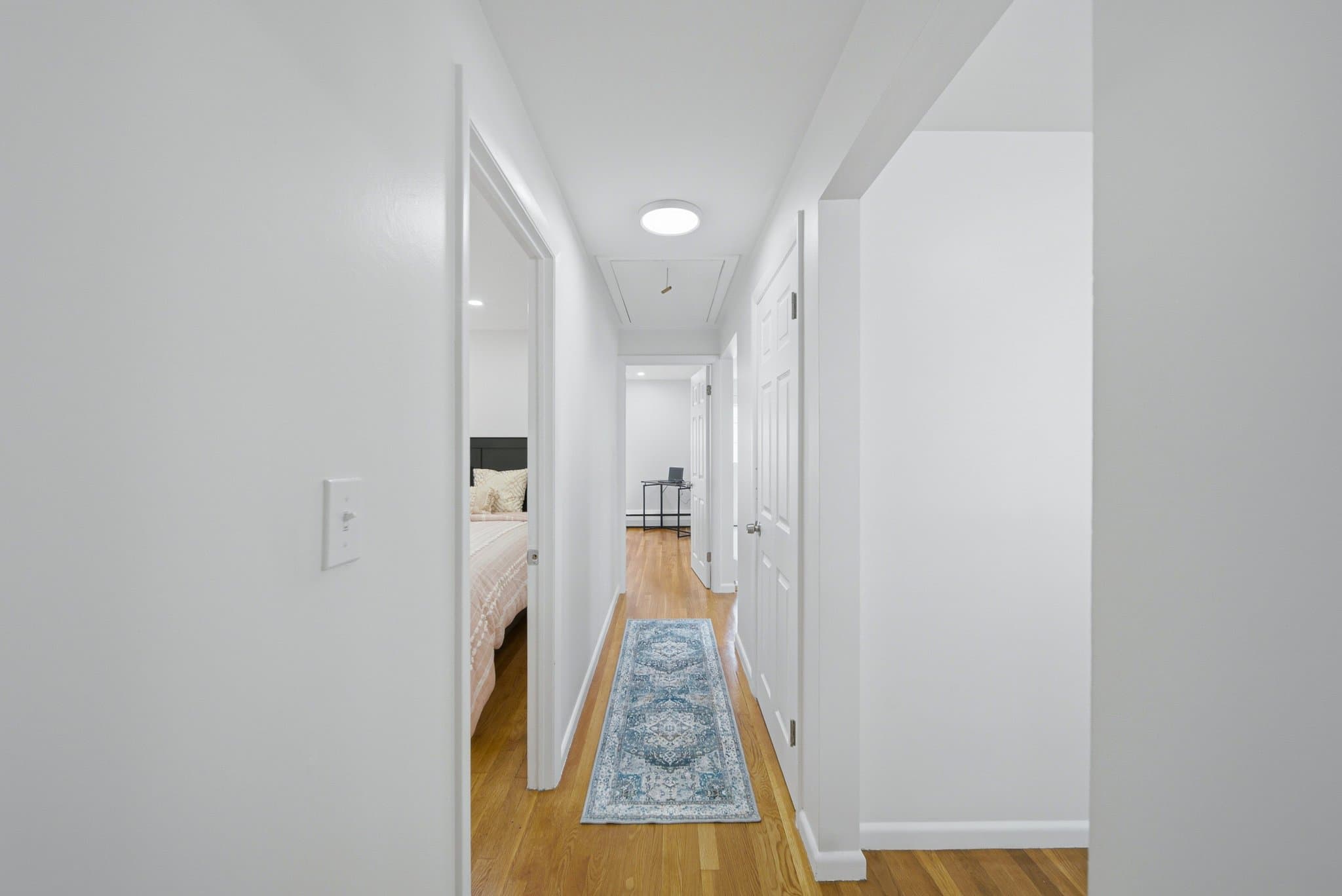 Hyde Park House: 42 Windham Rd