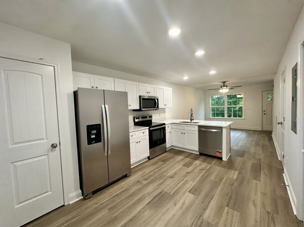 Dalton Multiplex: 163 Harrison Ln SE